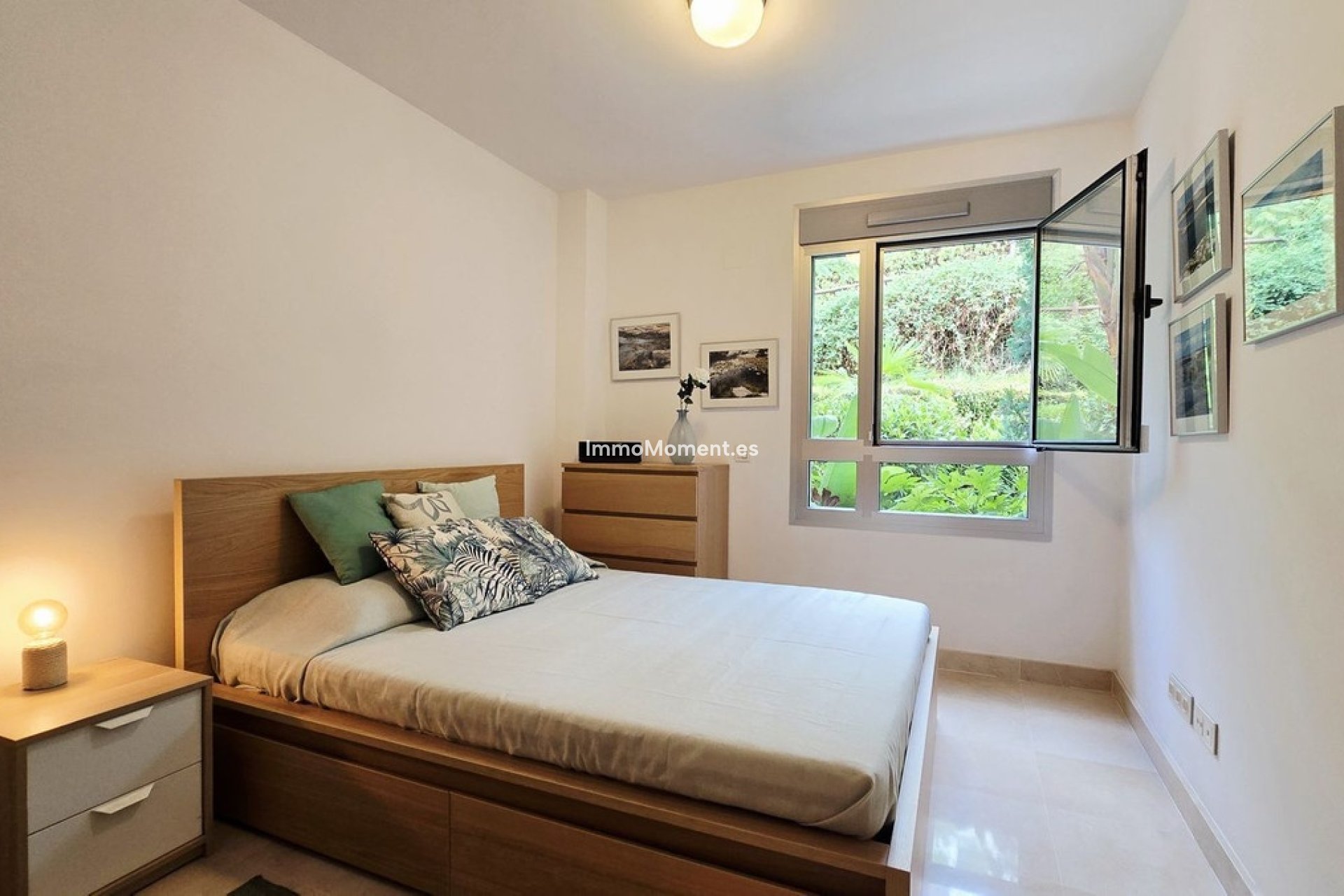 Resale - Apartment - Benahavís - Benahavís Centro