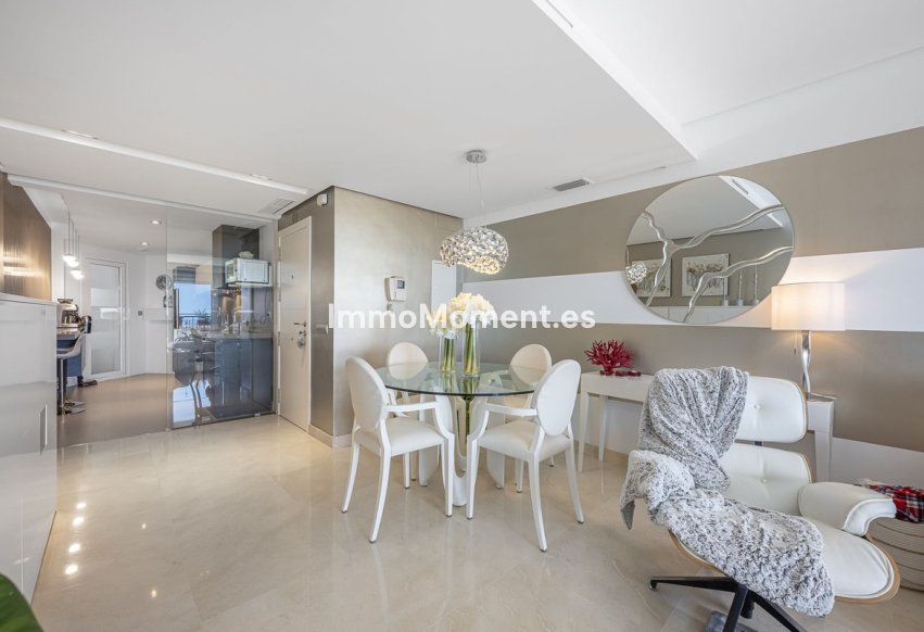 Resale - Apartment - Benahavís - Benahavís Centro