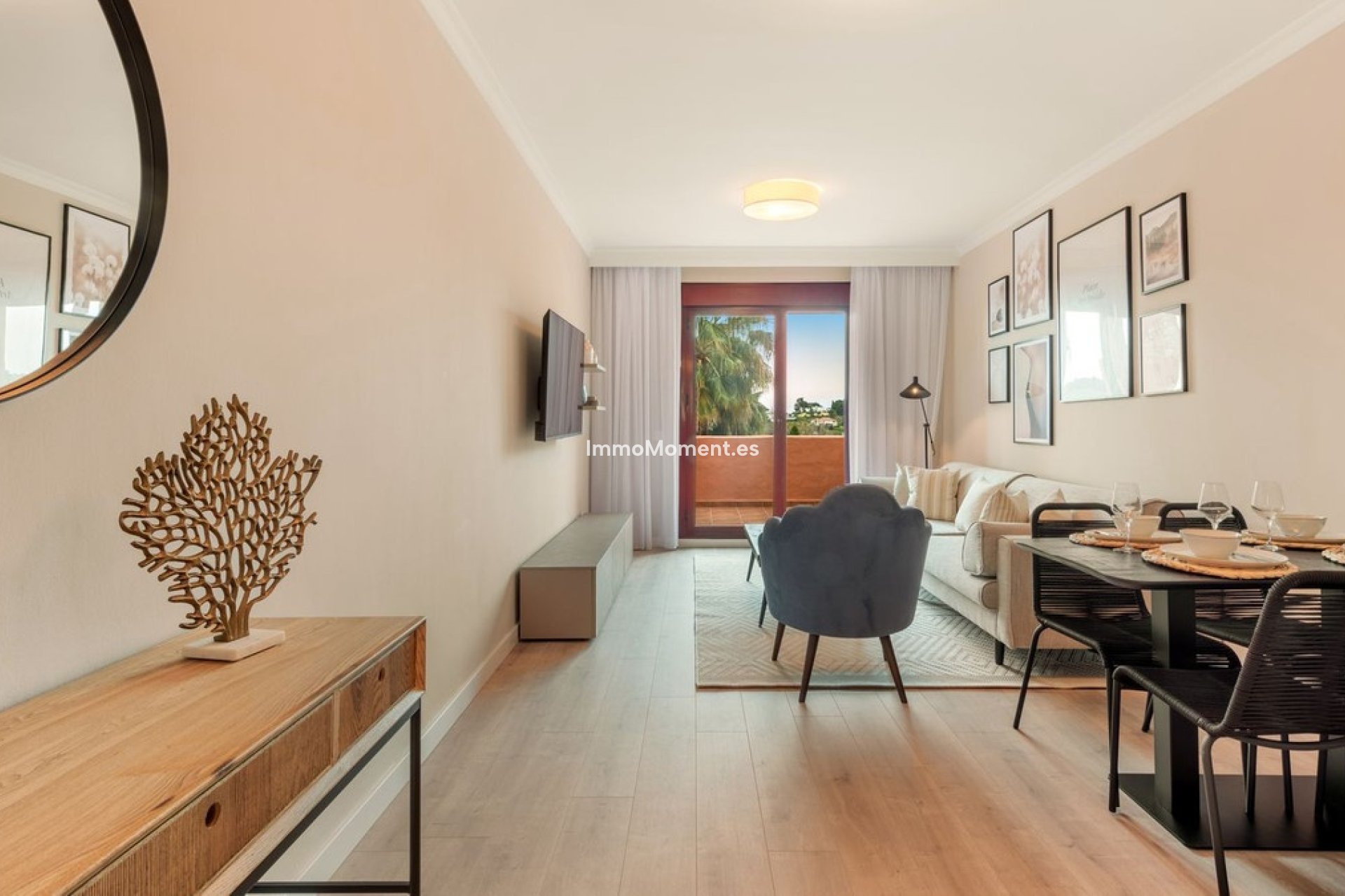 Resale - Apartment - Benahavís - Benahavís Centro