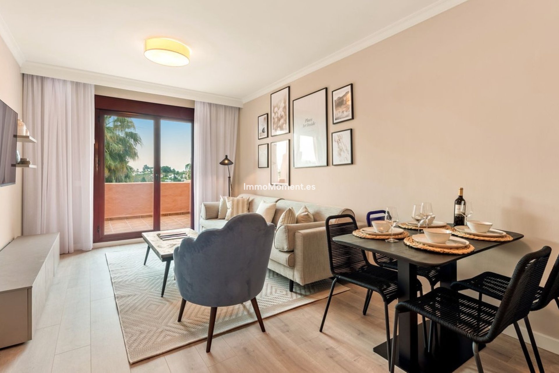 Resale - Apartment - Benahavís - Benahavís Centro
