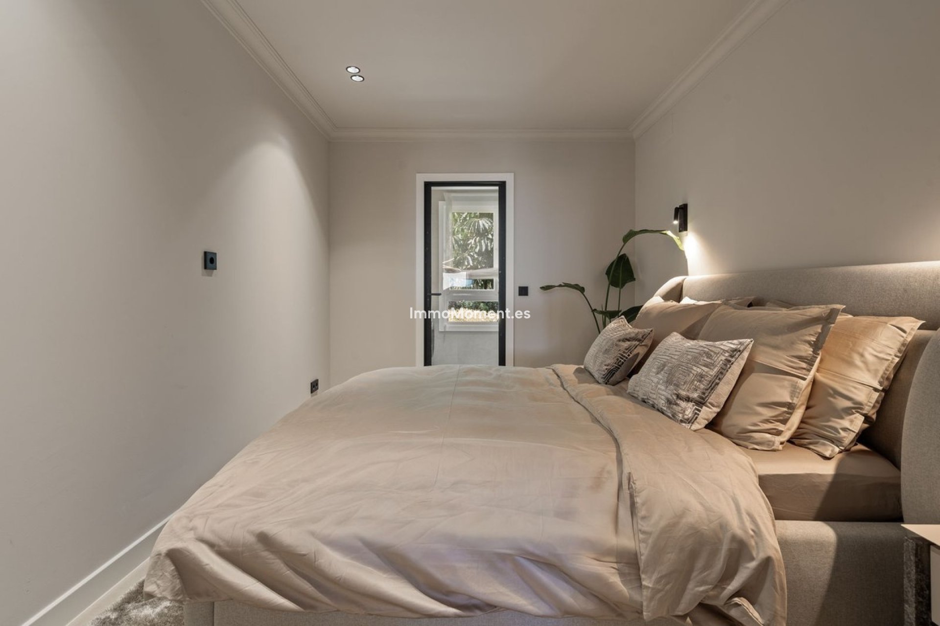 Resale - Apartment - Benahavís - Benahavís Centro