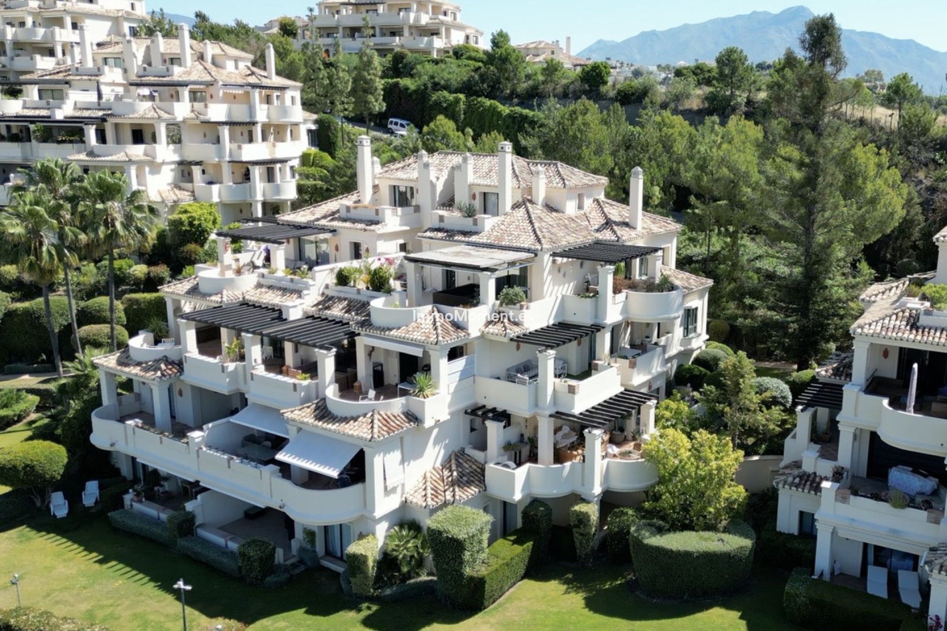 Resale - Apartment - Benahavís - Benahavís Centro