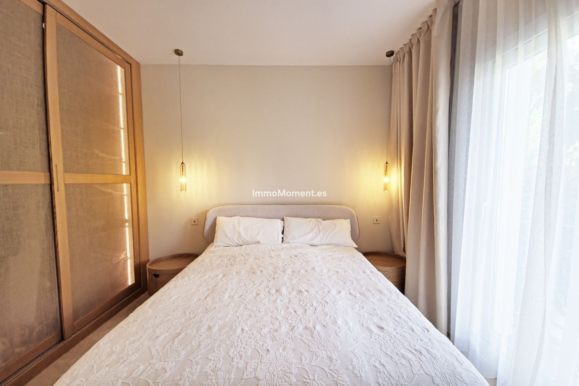 Resale - Apartment - Benahavís - Benahavís Centro