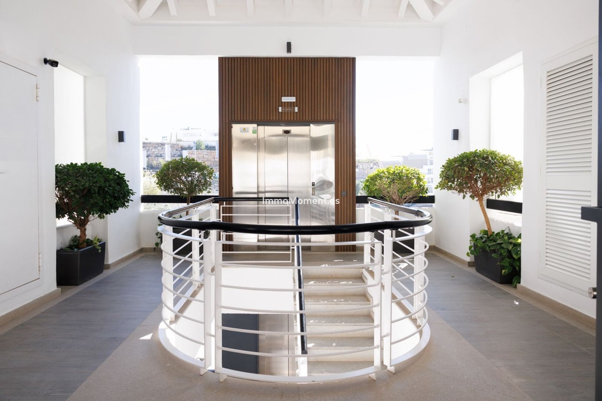 Resale - Apartment - Benahavís - Benahavís Centro