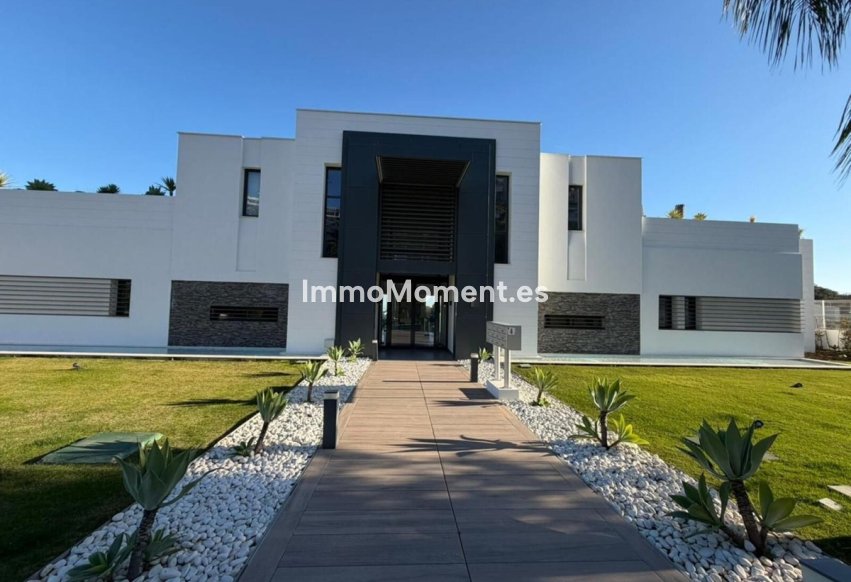 Resale - Apartment - Benahavís - Benahavís Centro