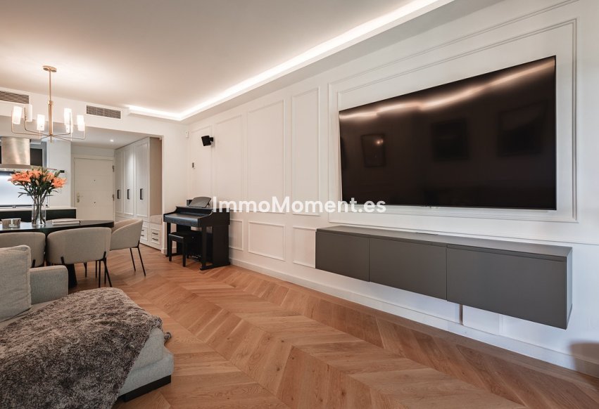 Resale - Apartment - Benahavís - Benahavís Centro