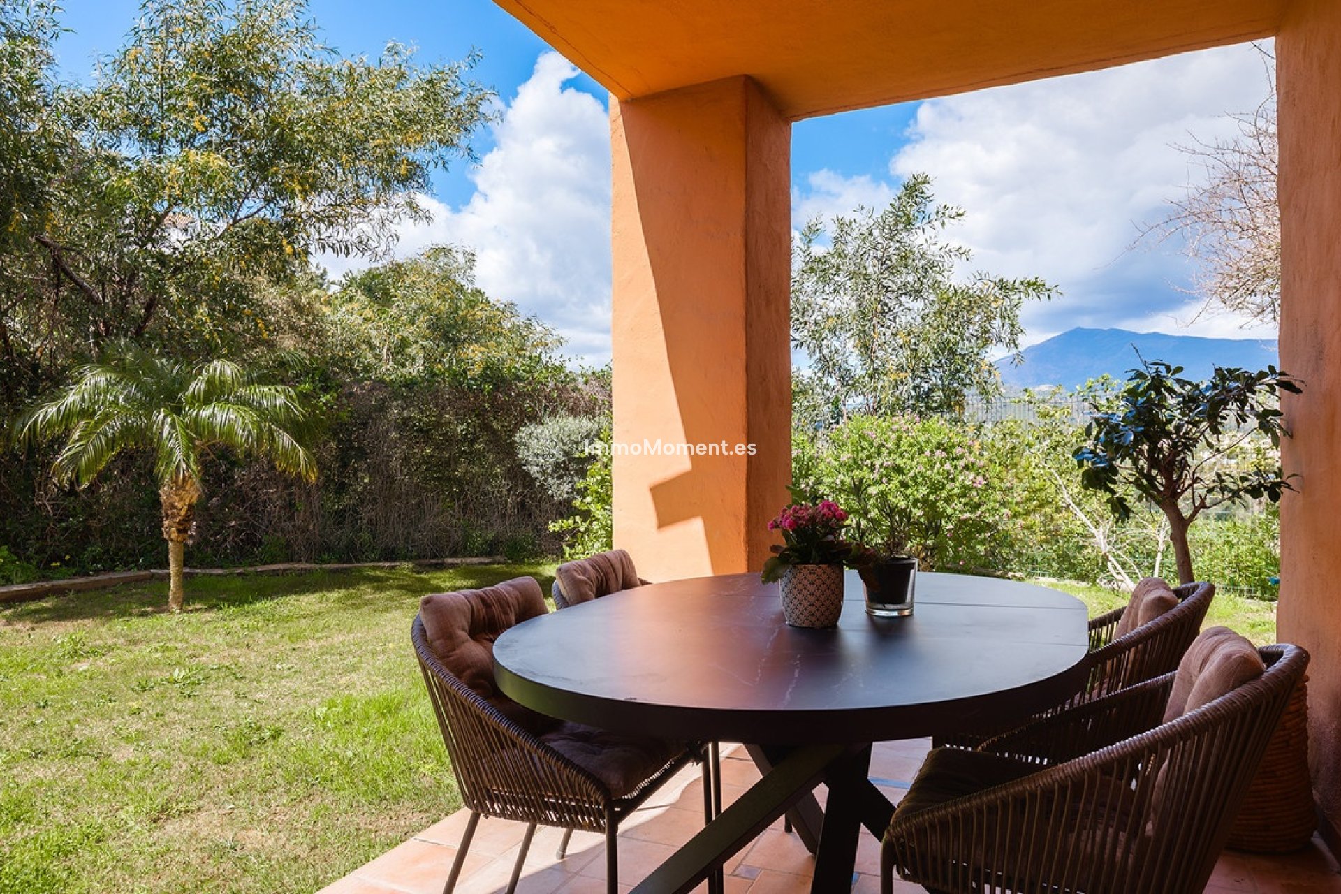 Resale - Apartment - Benahavís - Benahavís Centro