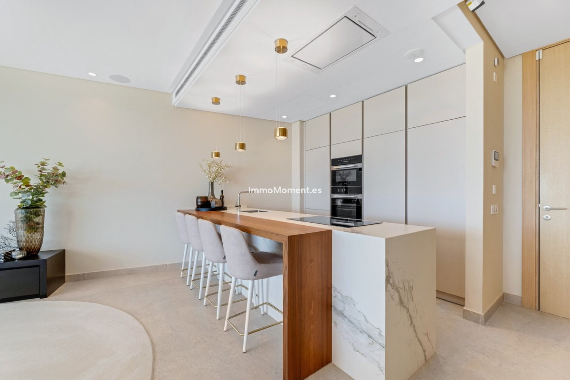 Resale - Apartment - Benahavís - Benahavís Centro