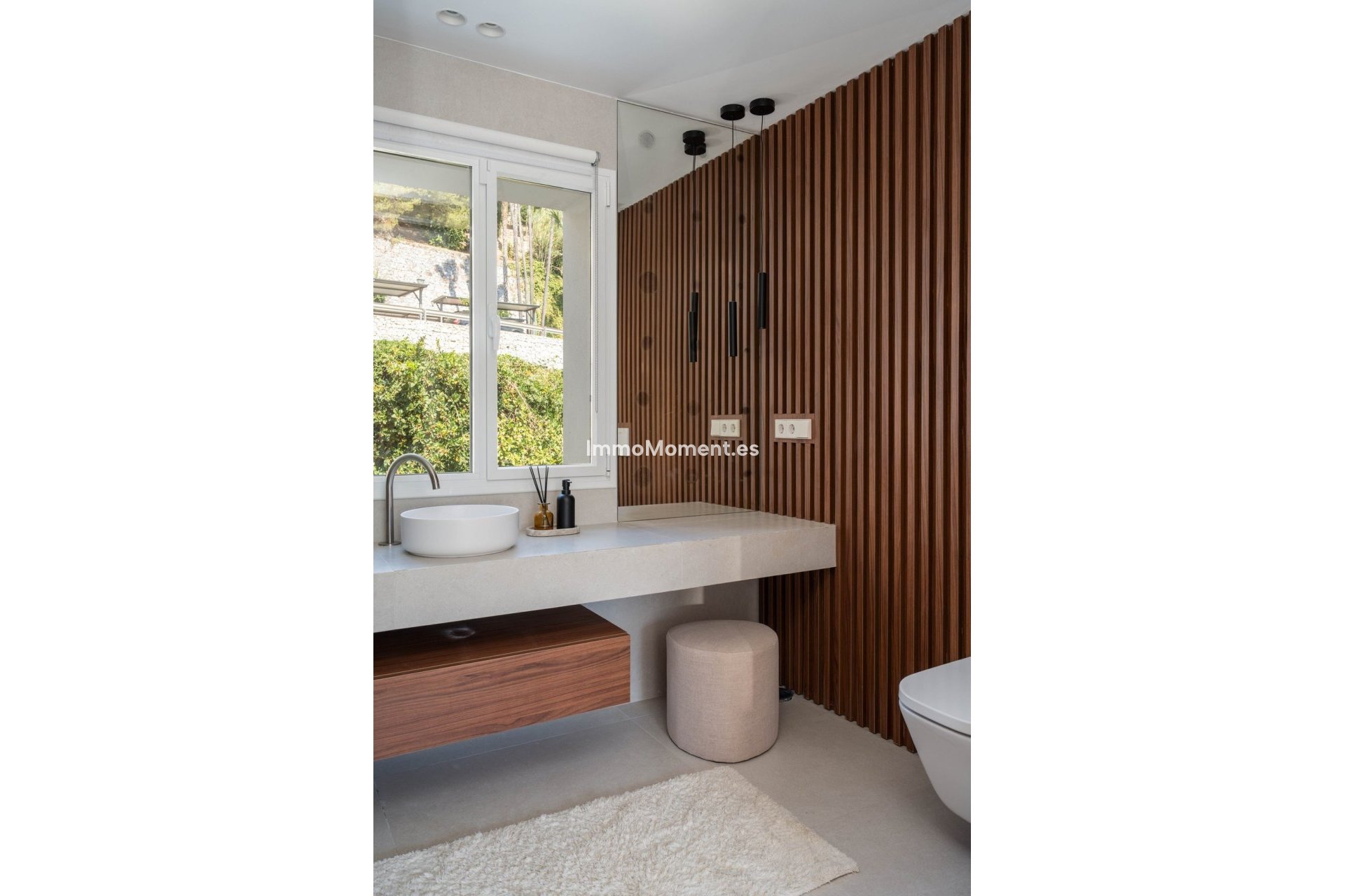 Resale - Apartment - Benahavís - Benahavís Centro