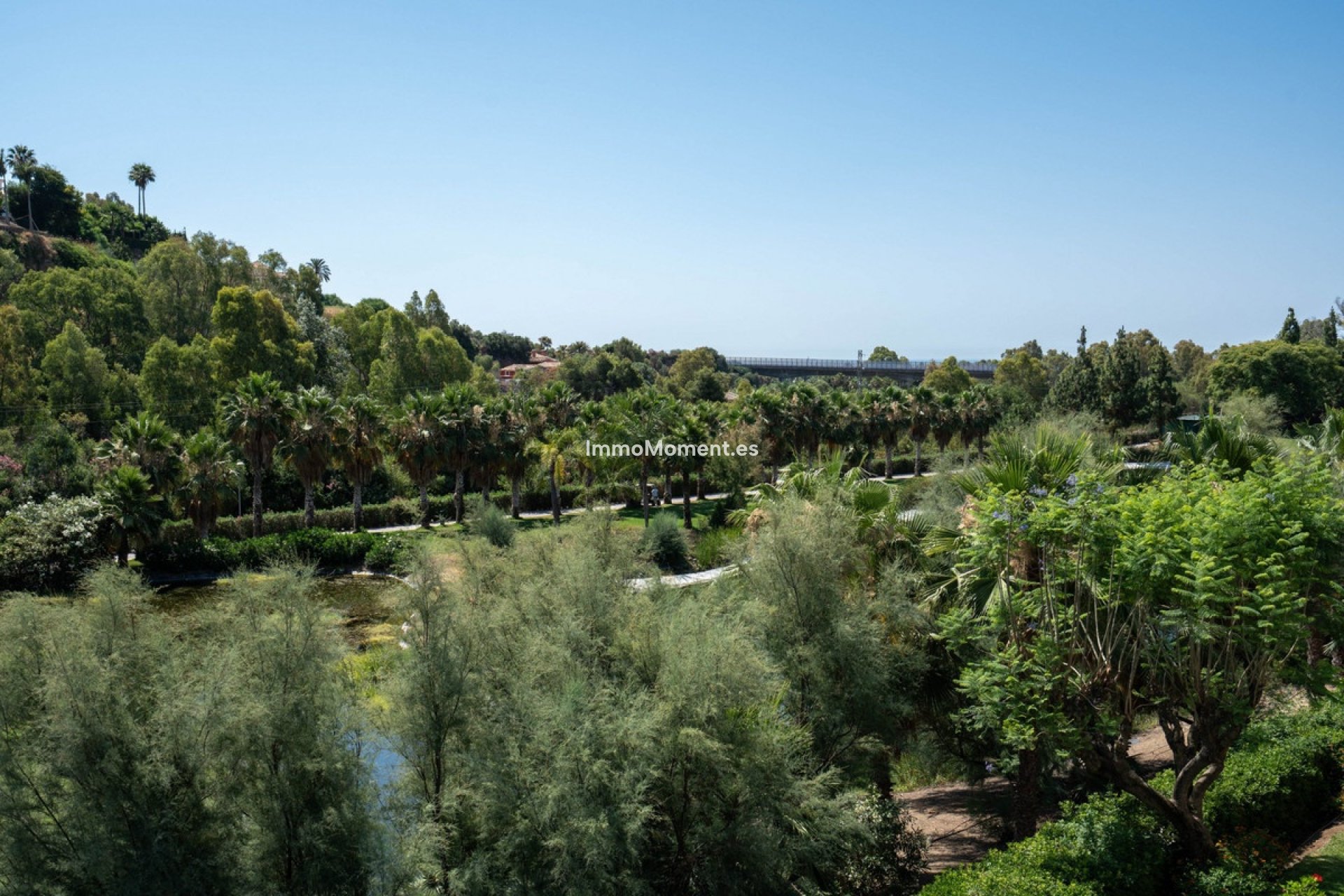 Resale - Apartment - Benahavís - Benahavís Centro