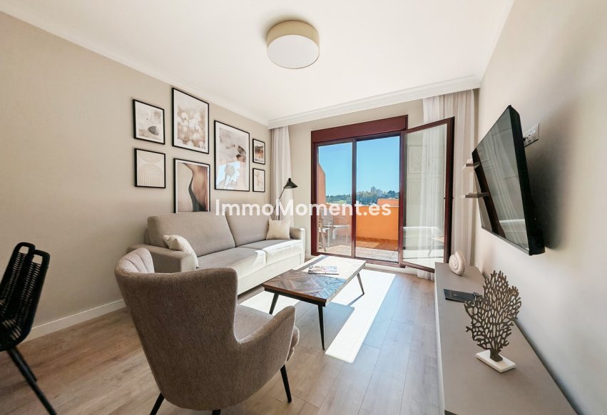 Resale - Apartment - Benahavís - Benahavís Centro