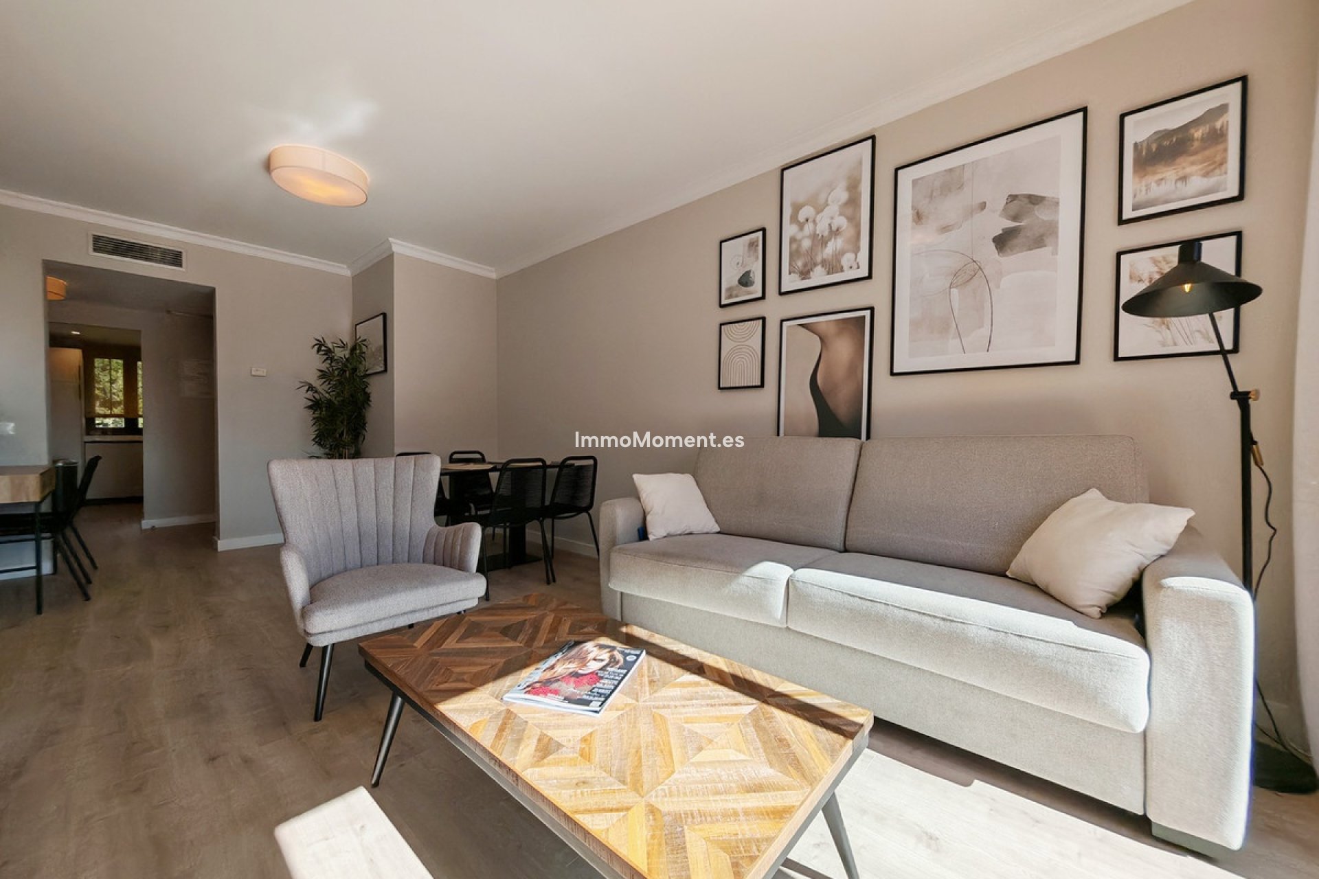 Resale - Apartment - Benahavís - Benahavís Centro