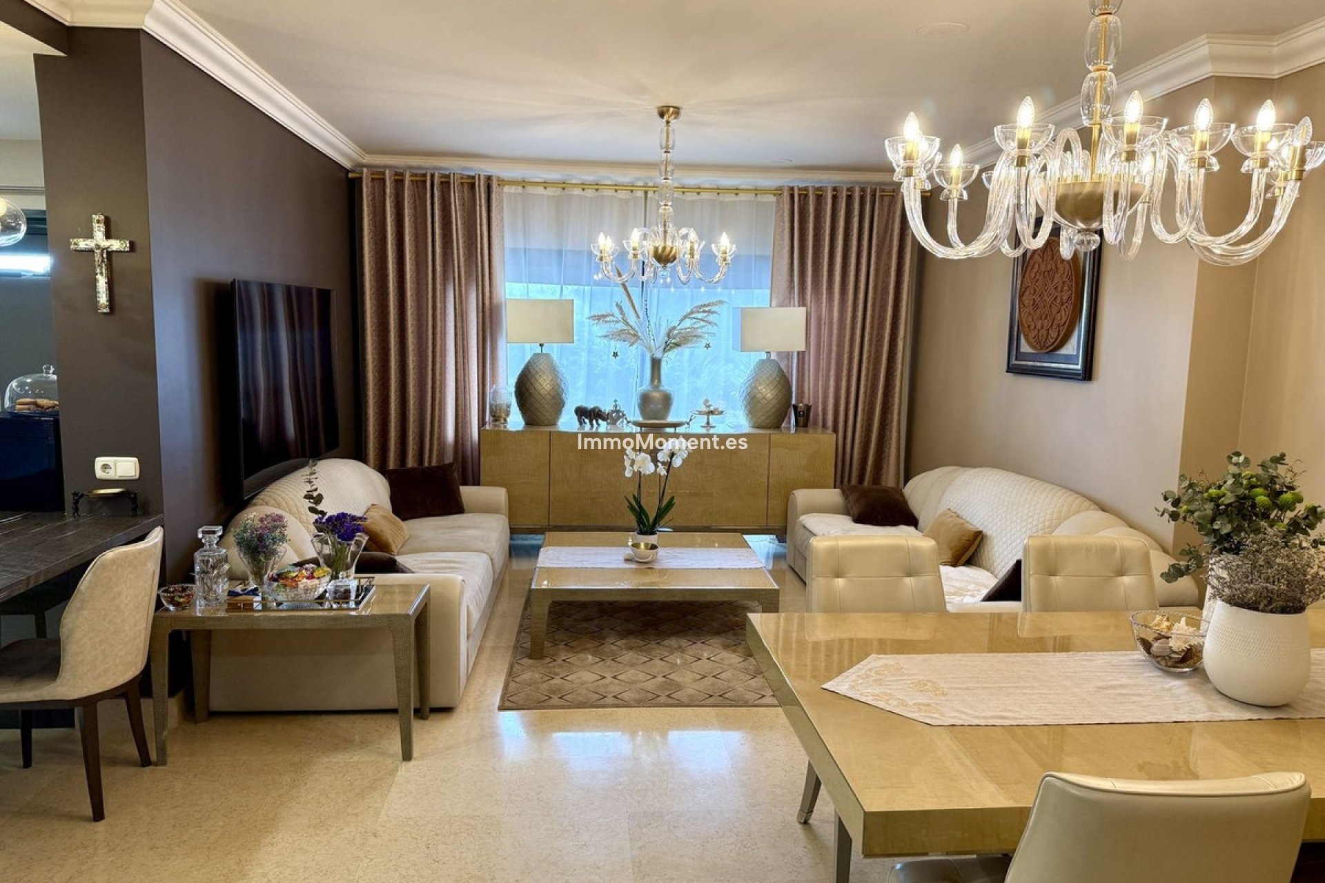 Resale - Apartment - Benahavís - Benahavís Centro