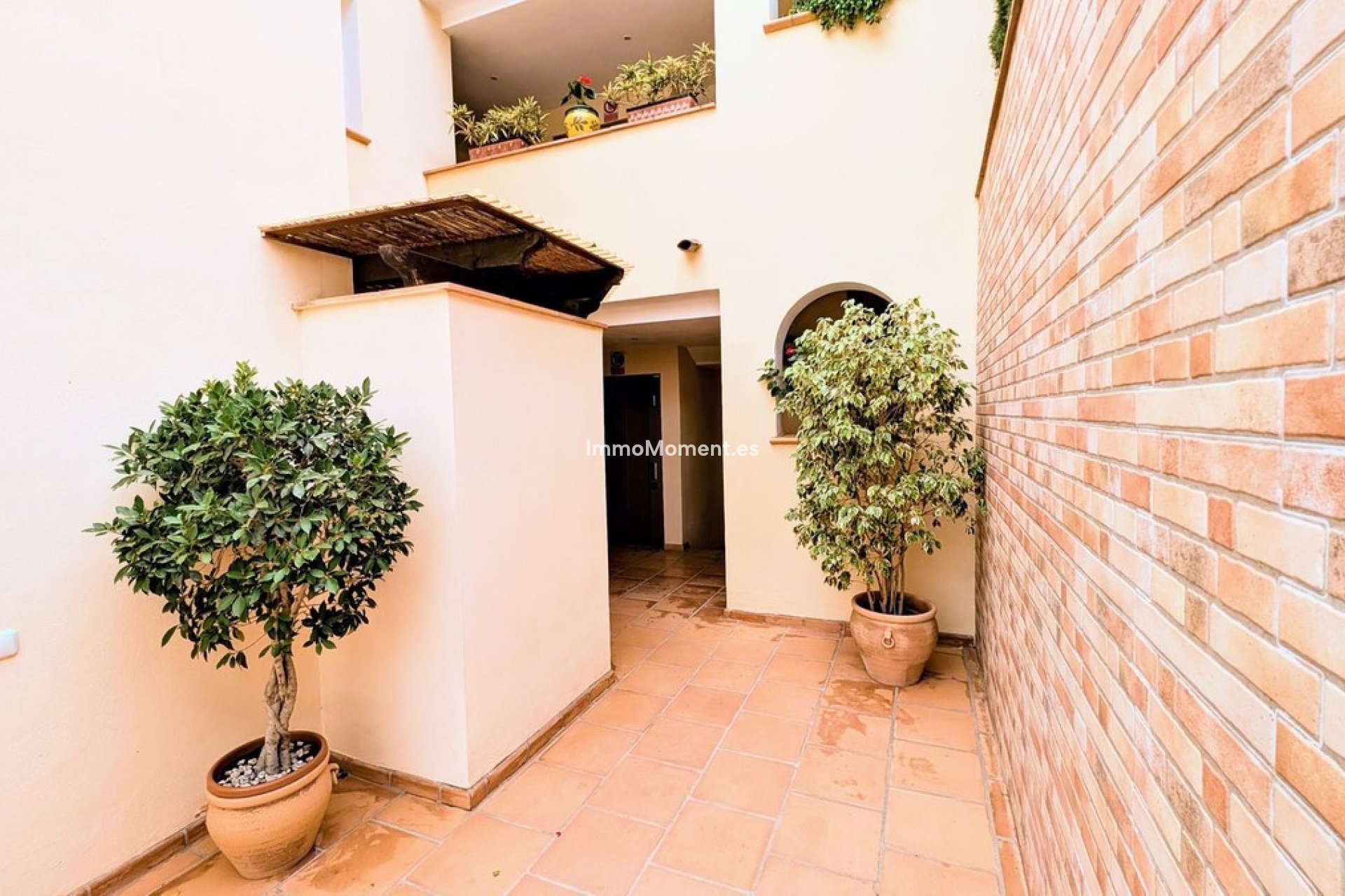 Resale - Apartment - Benahavís - Benahavís Centro