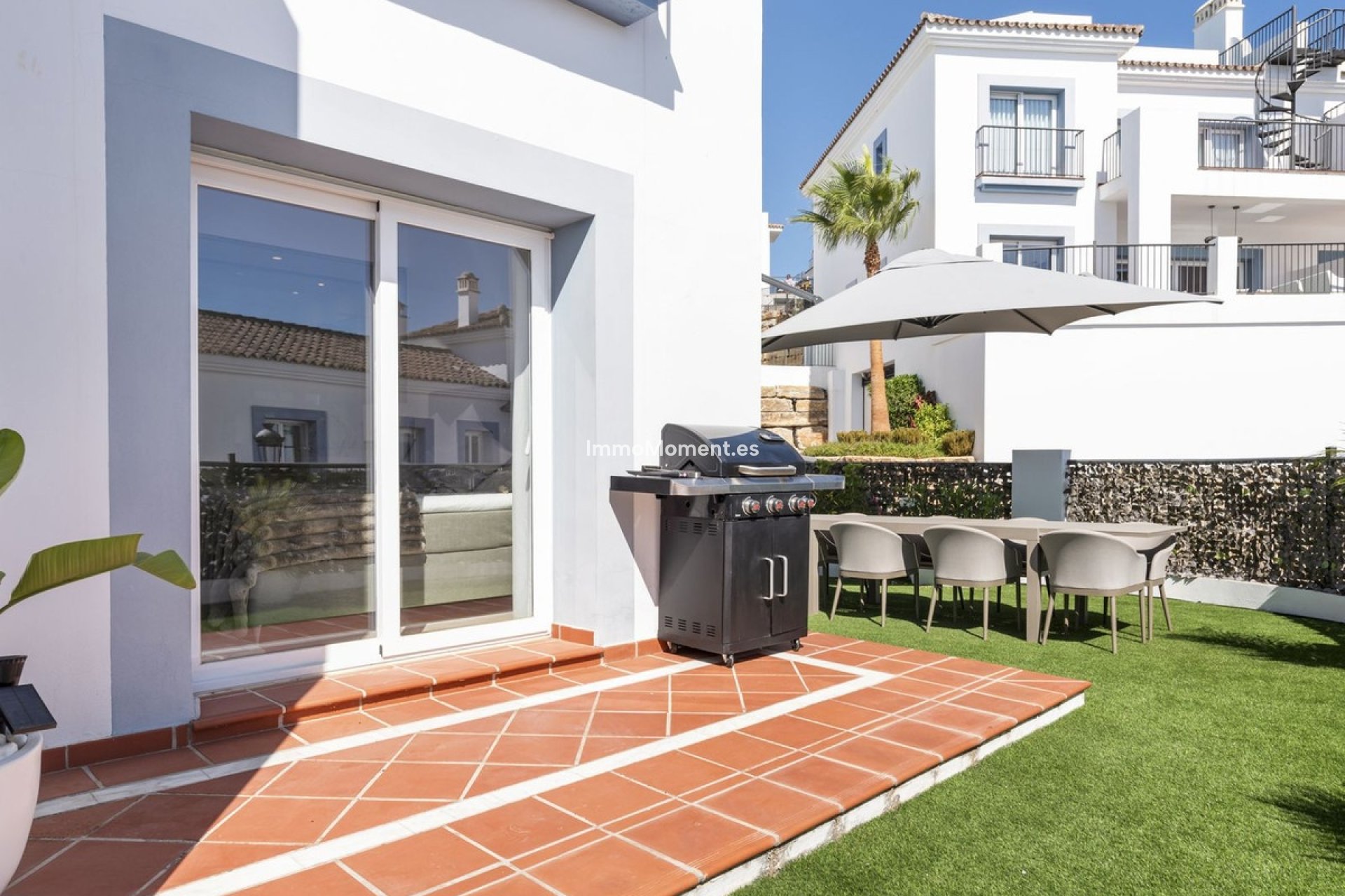 Resale - Apartment - Benahavís - Benahavís Centro