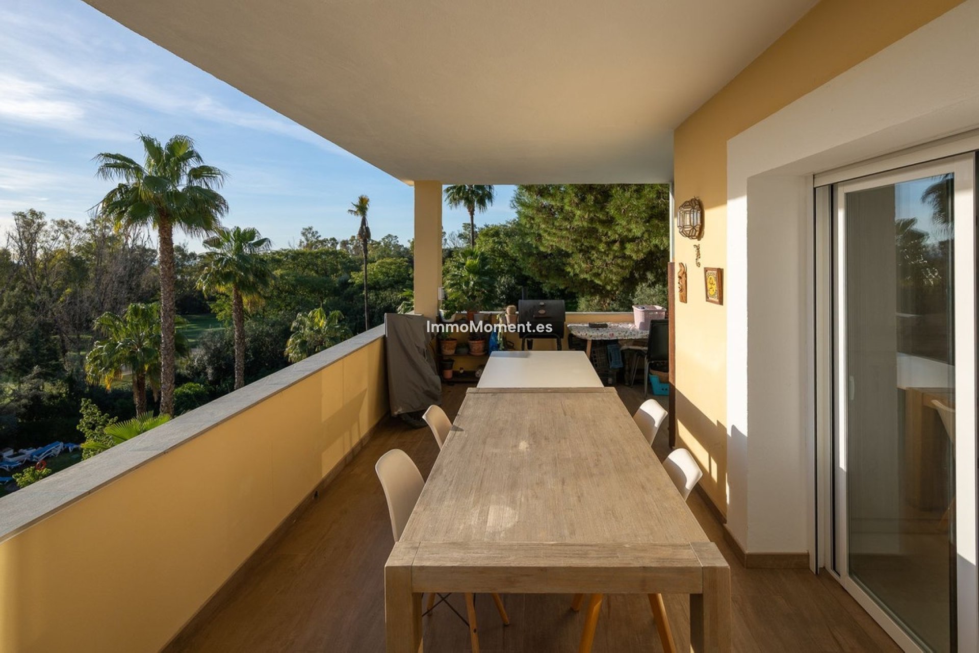 Resale - Apartment - Benahavís - Benahavís Centro