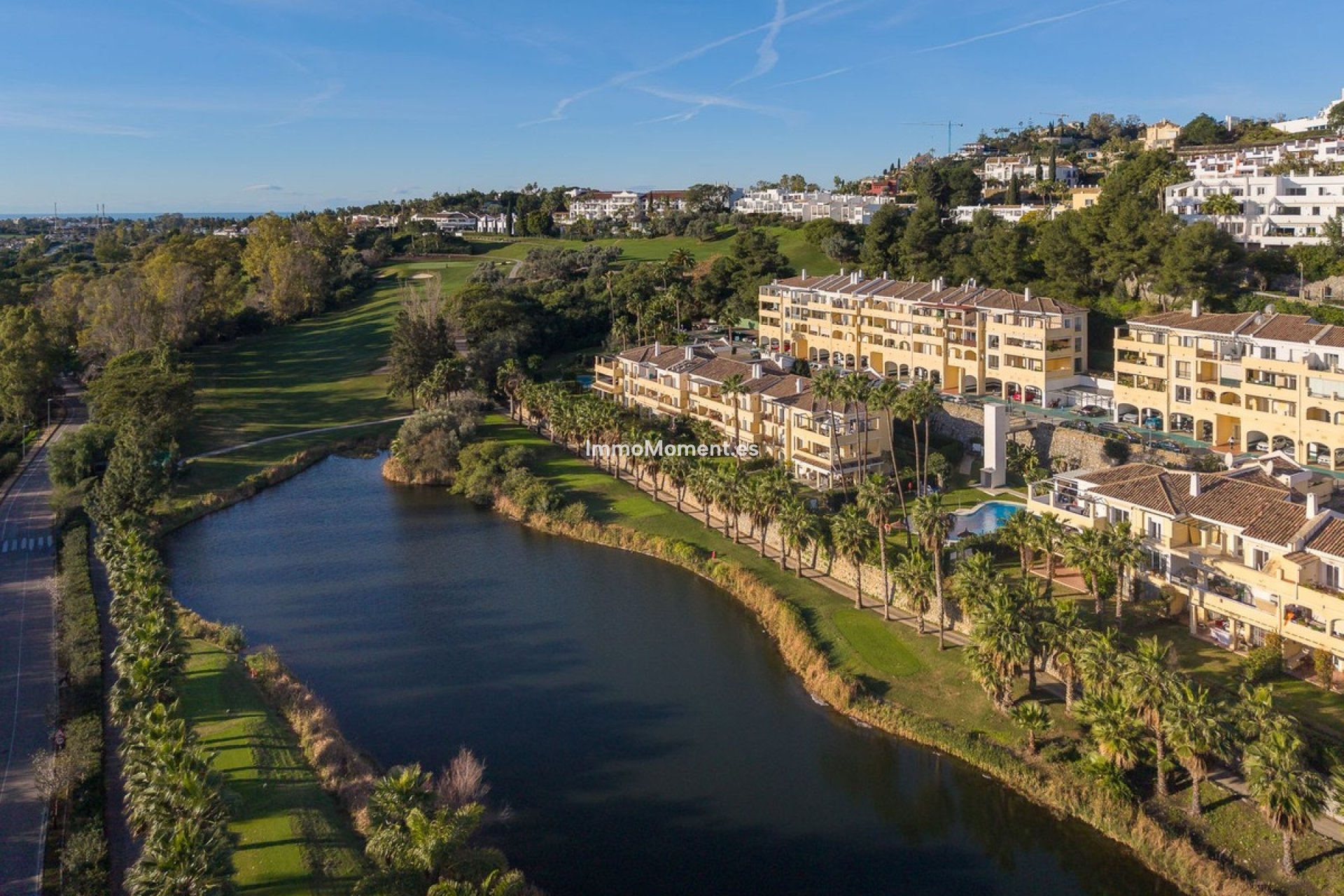 Resale - Apartment - Benahavís - Benahavís Centro