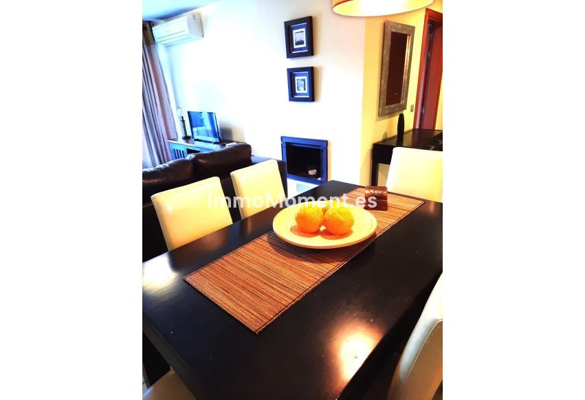 Resale - Apartment - Benahavís - Benahavís Centro