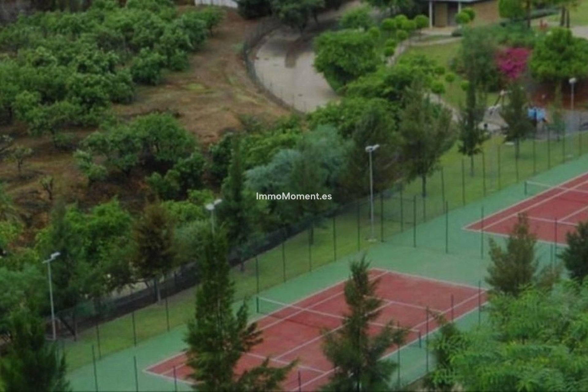 Resale - Apartment - Benahavís - Benahavís Centro