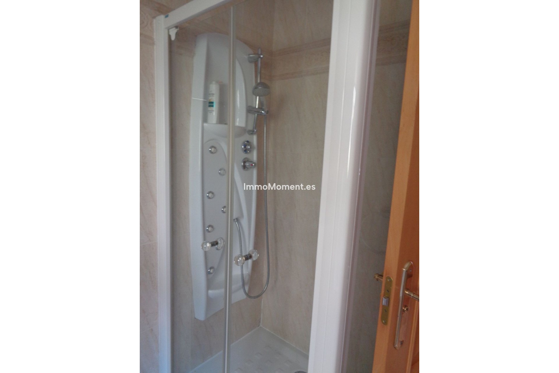 Resale - Apartment - Benahavís - Benahavís Centro