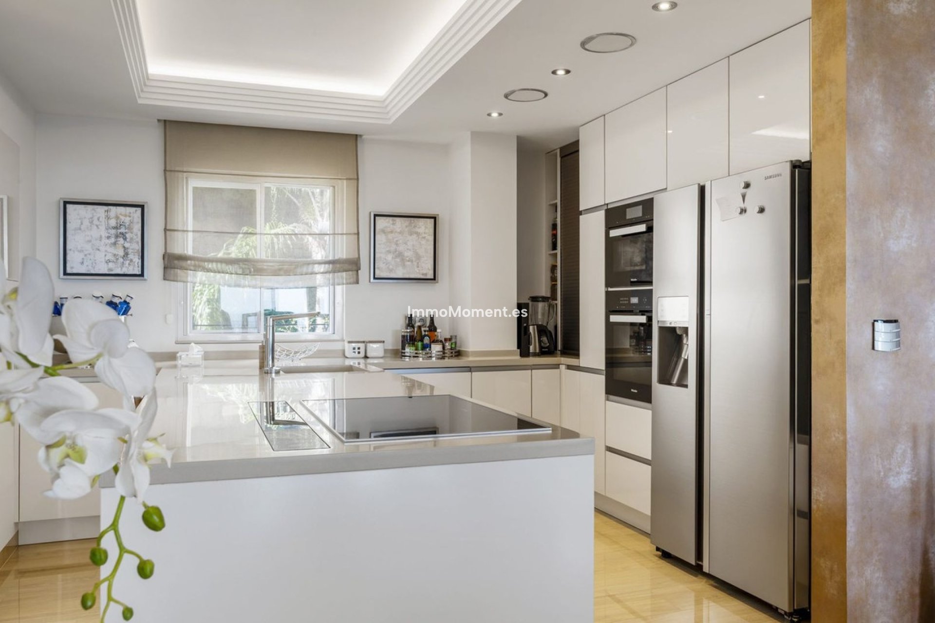 Resale - Apartment - Benahavís - Benahavís Centro