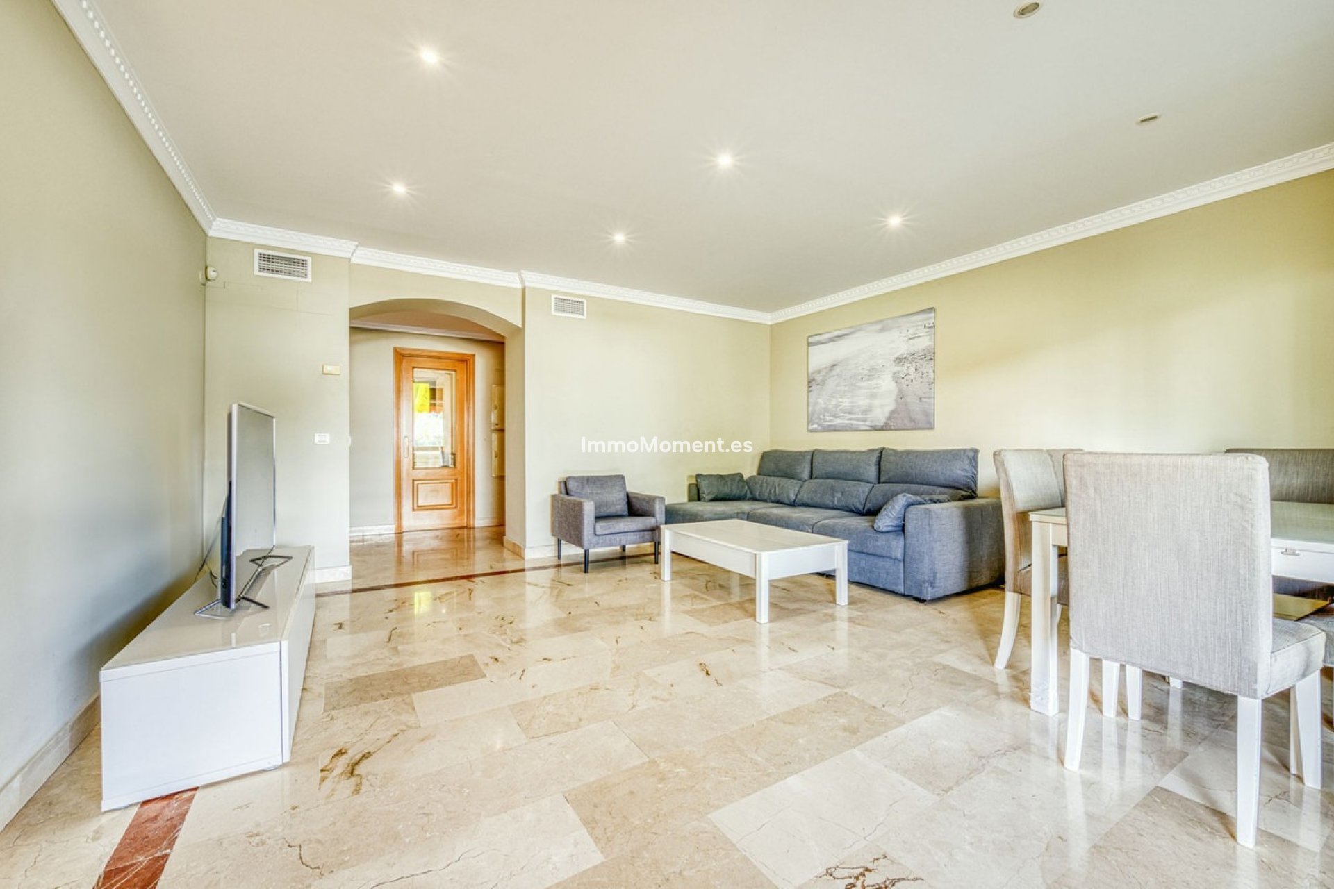 Resale - Apartment - Benahavís - Benahavís Centro