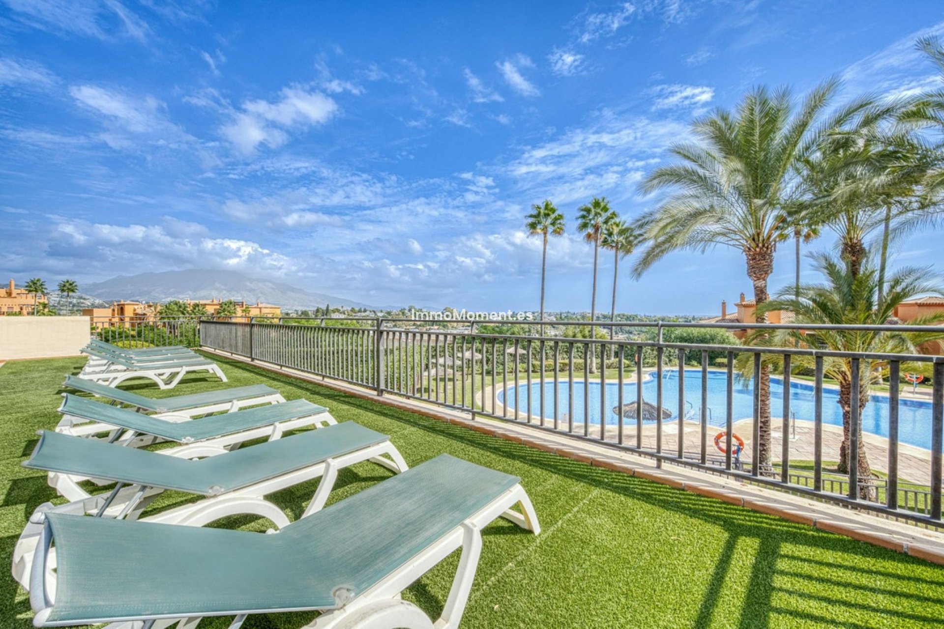 Resale - Apartment - Benahavís - Benahavís Centro