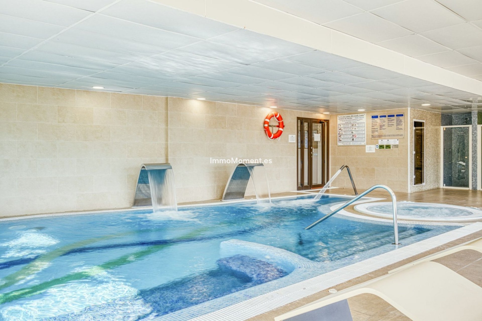 Resale - Apartment - Benahavís - Benahavís Centro