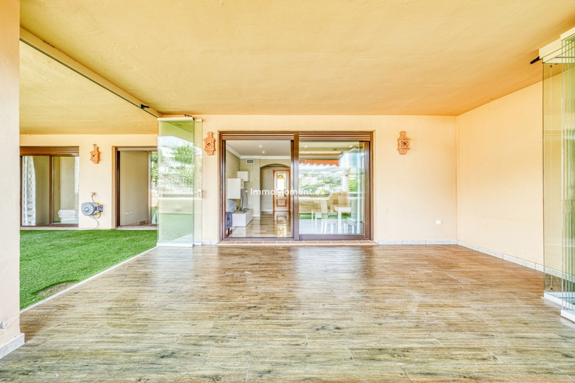 Resale - Apartment - Benahavís - Benahavís Centro