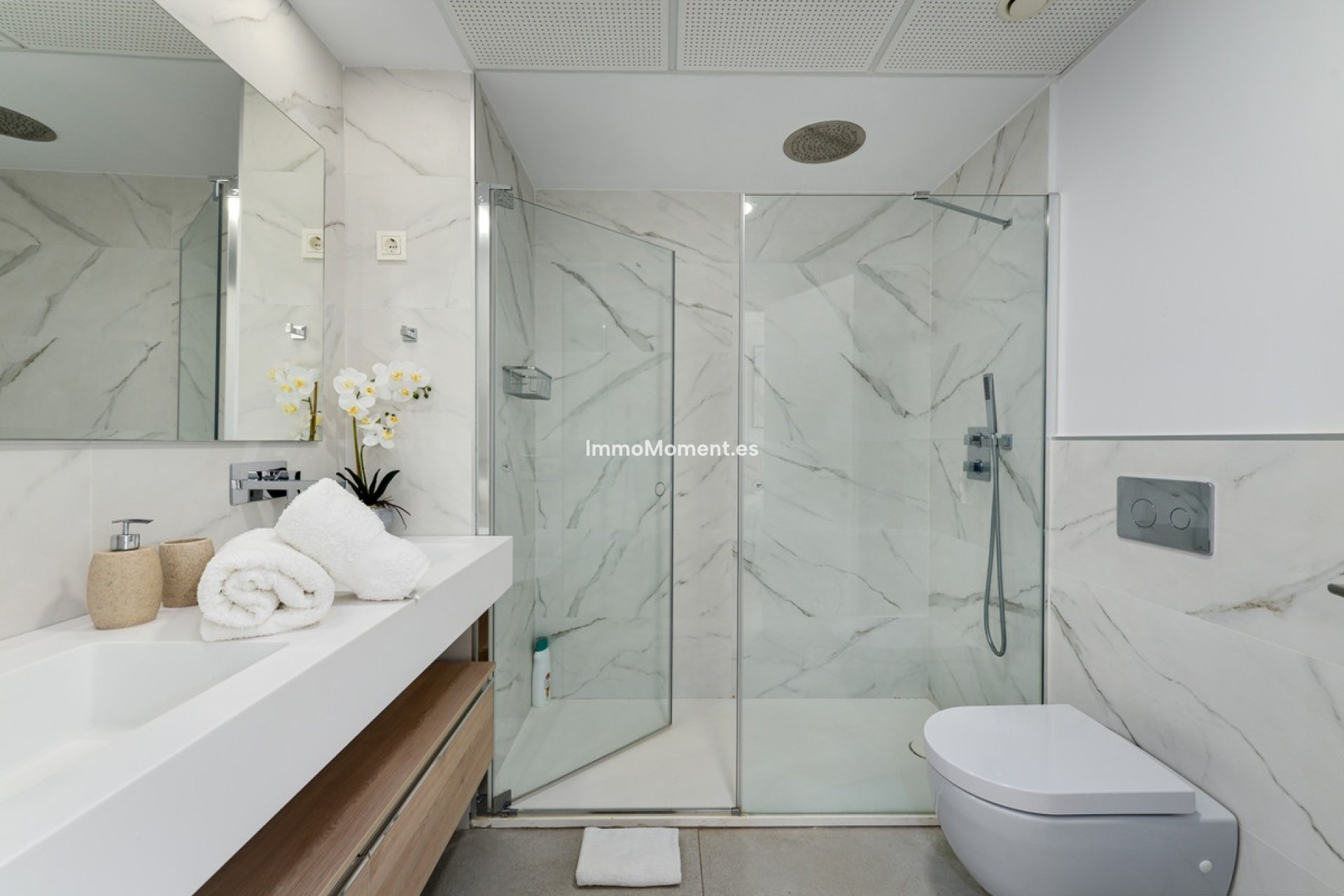 Resale - Apartment - Benahavís - Benahavís Centro