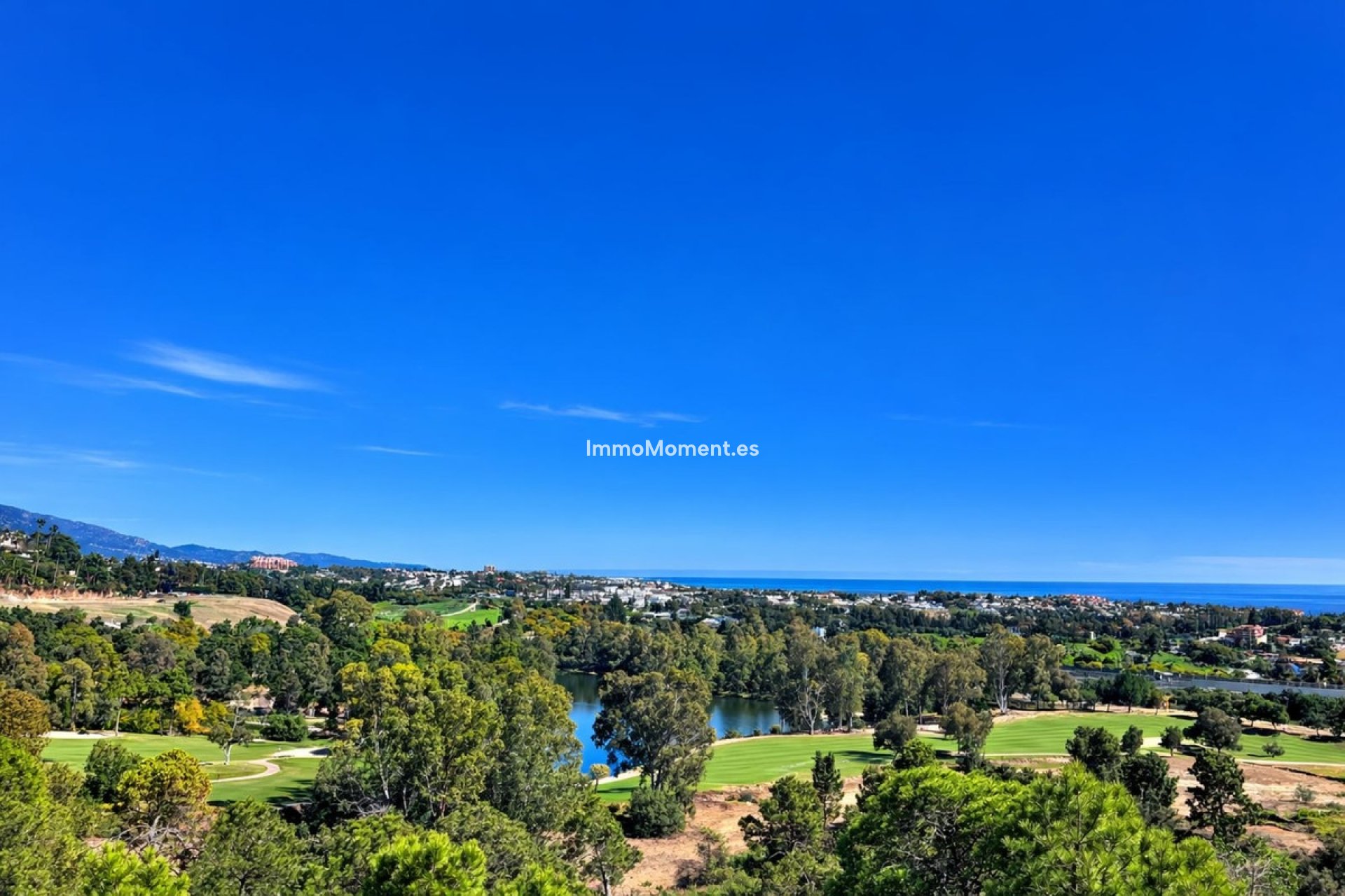 Resale - Apartment - Benahavís - Benahavís Centro