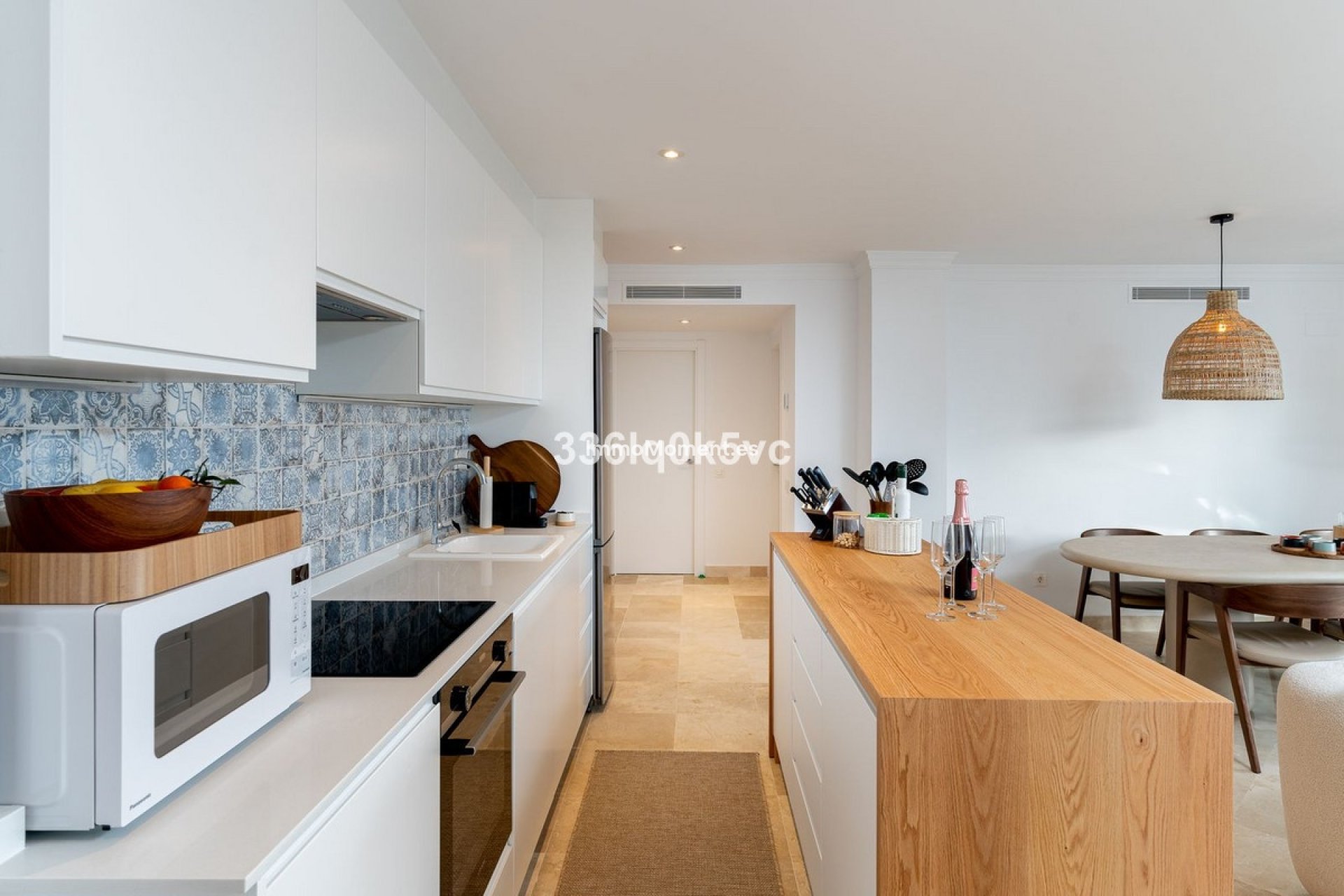 Resale - Apartment - Benahavís - Benahavís Centro