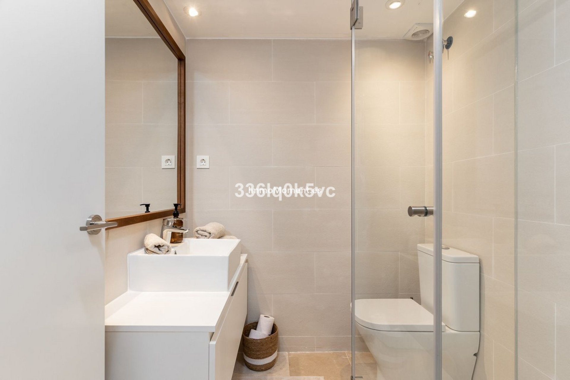 Resale - Apartment - Benahavís - Benahavís Centro