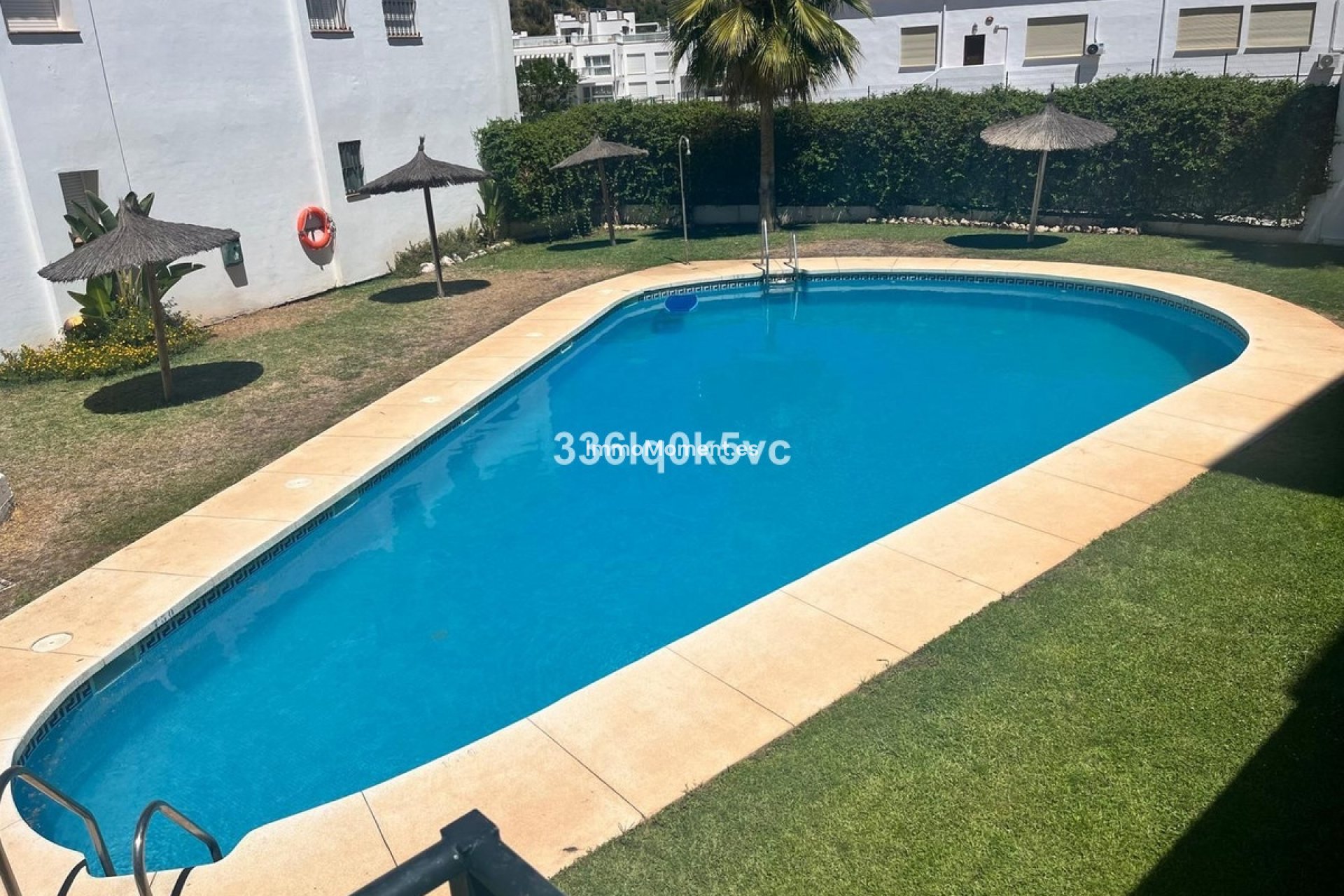 Resale - Apartment - Benahavís - Benahavís Centro