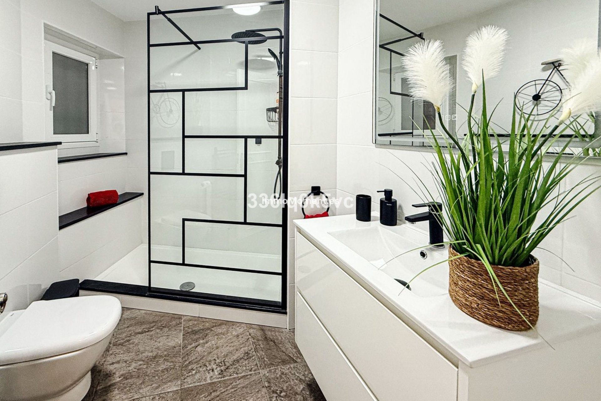 Resale - Apartment - Benahavís - Benahavís Centro