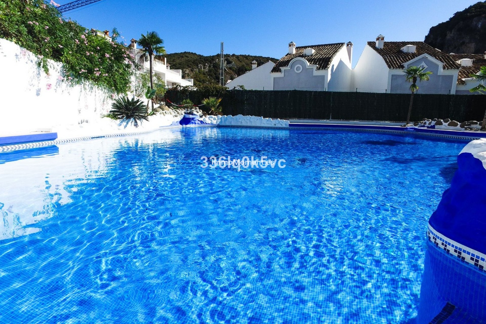 Resale - Apartment - Benahavís - Benahavís Centro