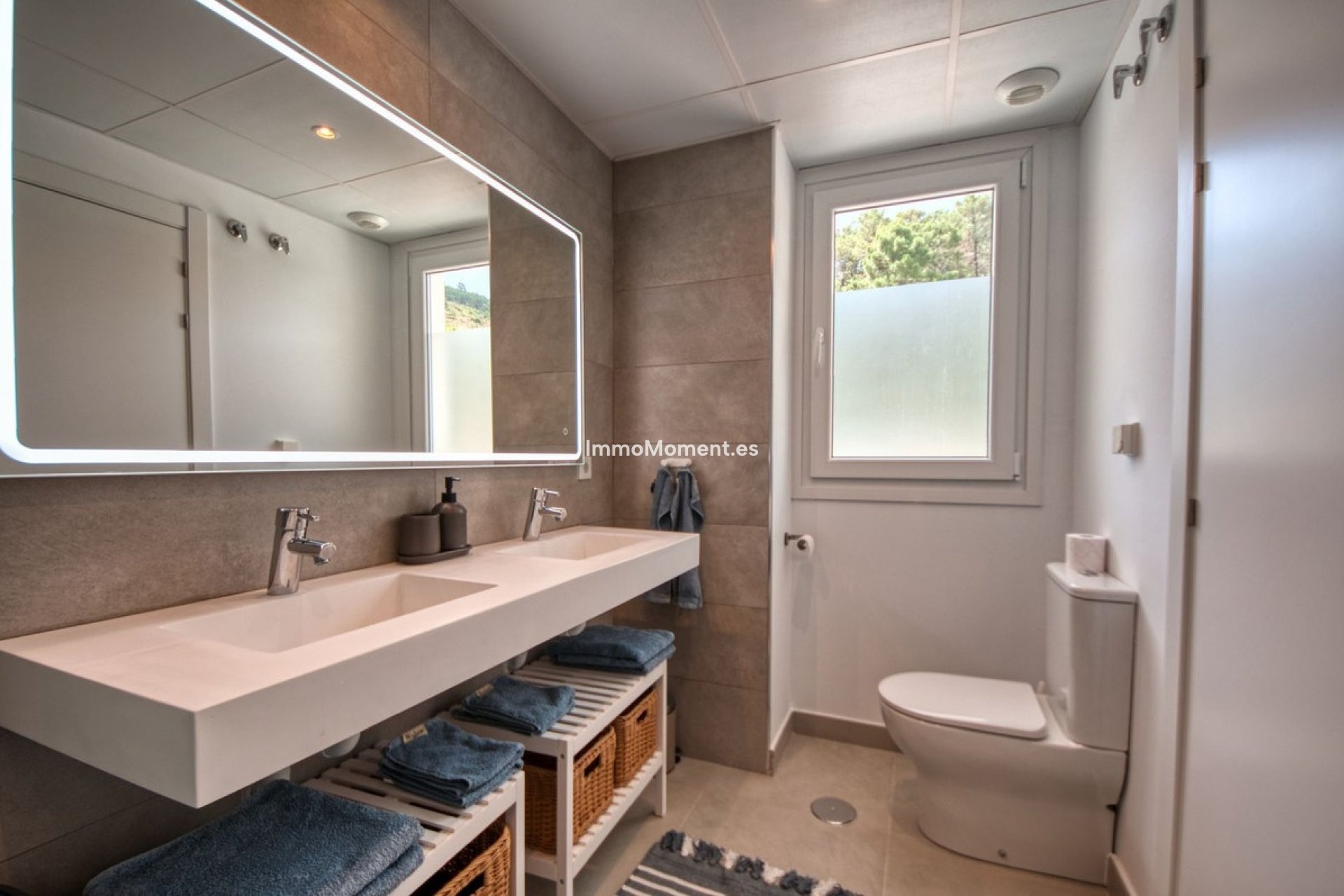 Resale - Apartment - Benahavís - Benahavís Centro