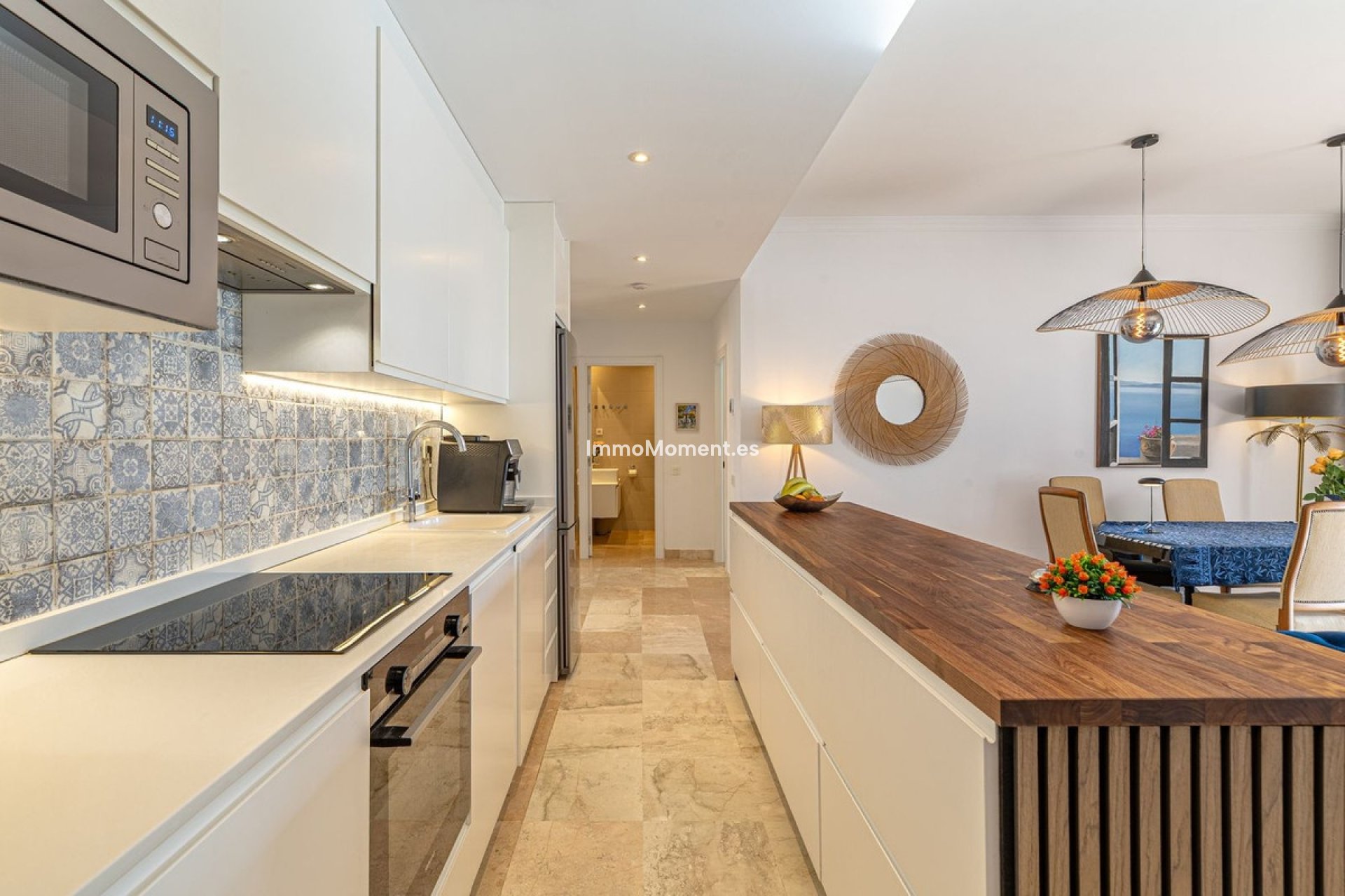 Resale - Apartment - Benahavís - Benahavís Centro