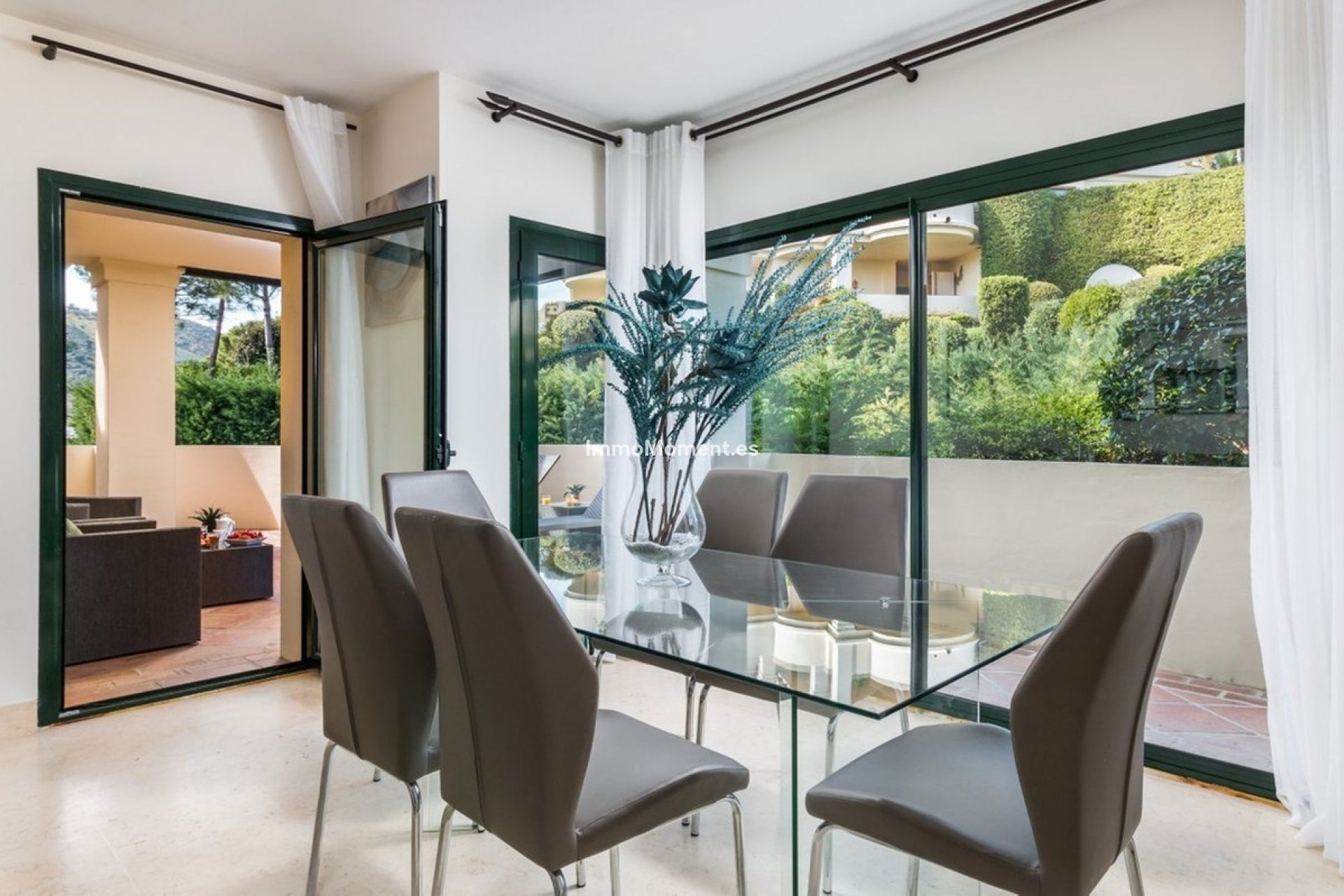 Resale - Apartment - Benahavís - Benahavís Centro