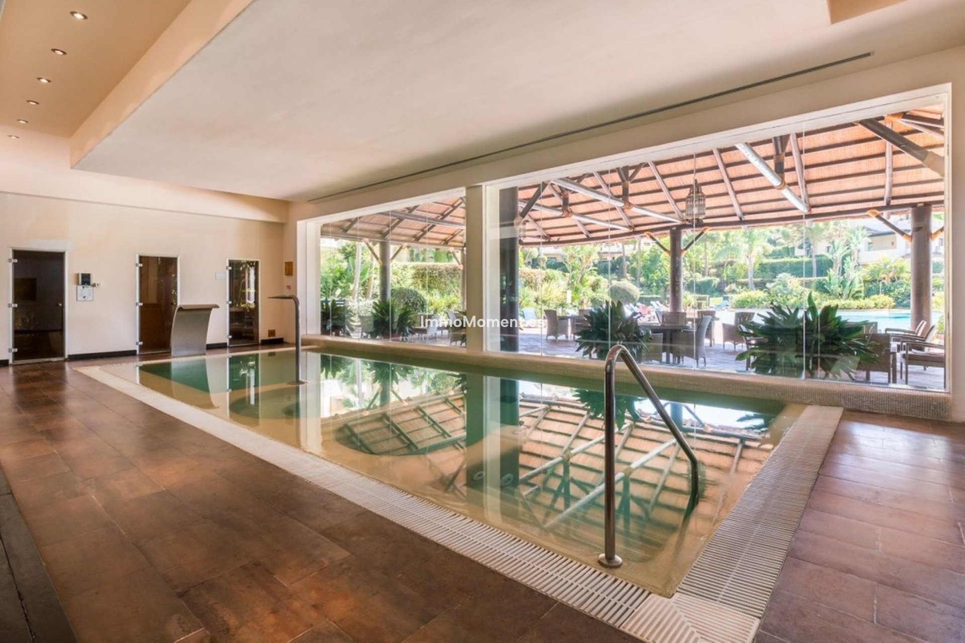 Resale - Apartment - Benahavís - Benahavís Centro