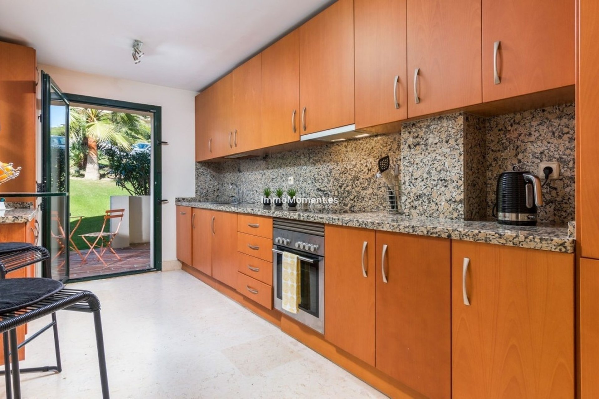 Resale - Apartment - Benahavís - Benahavís Centro