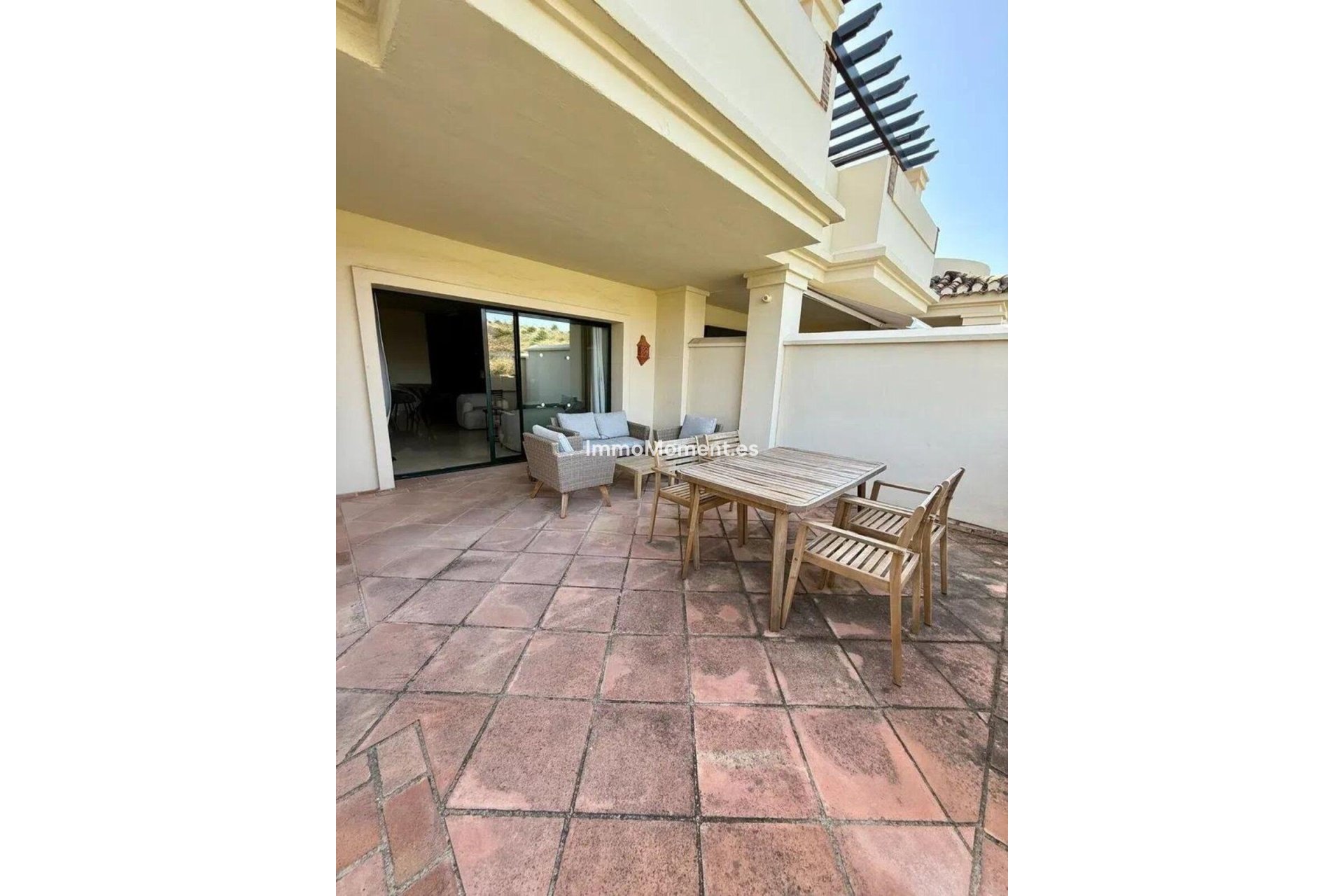 Resale - Apartment - Benahavís - Benahavís Centro