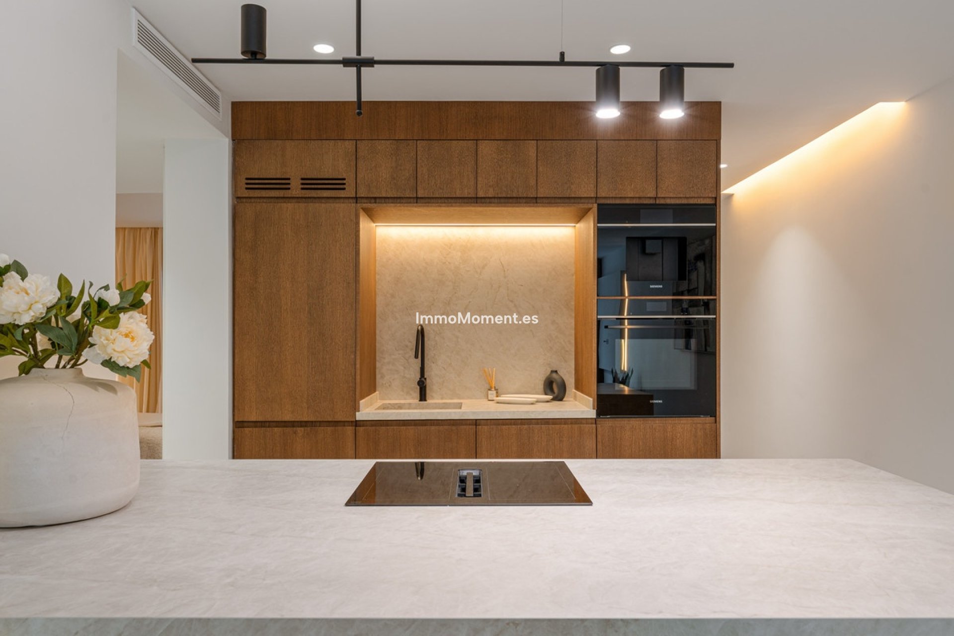 Resale - Apartment - Benahavís - Benahavís Centro