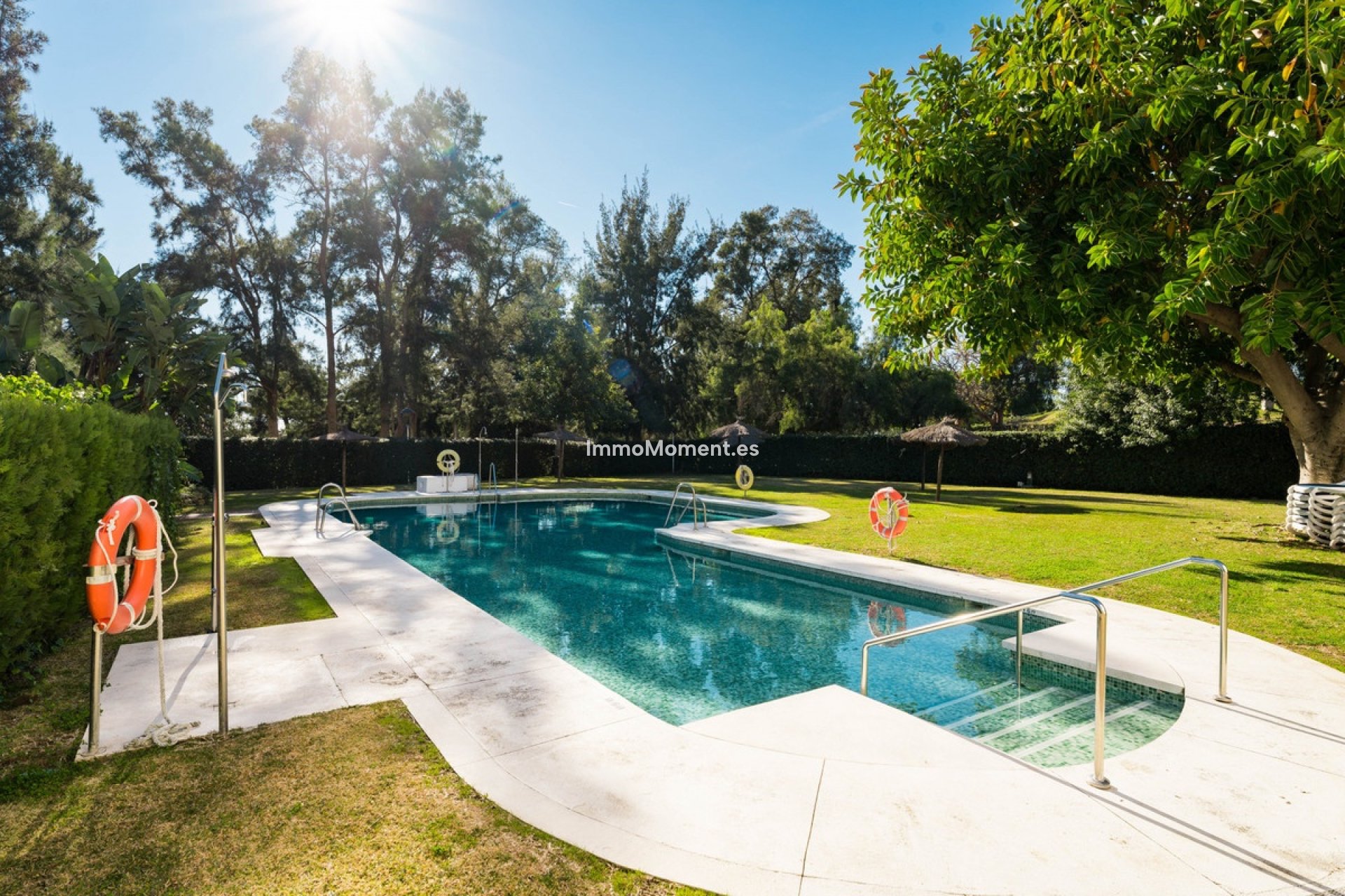 Resale - Apartment - Benahavís - Benahavís Centro