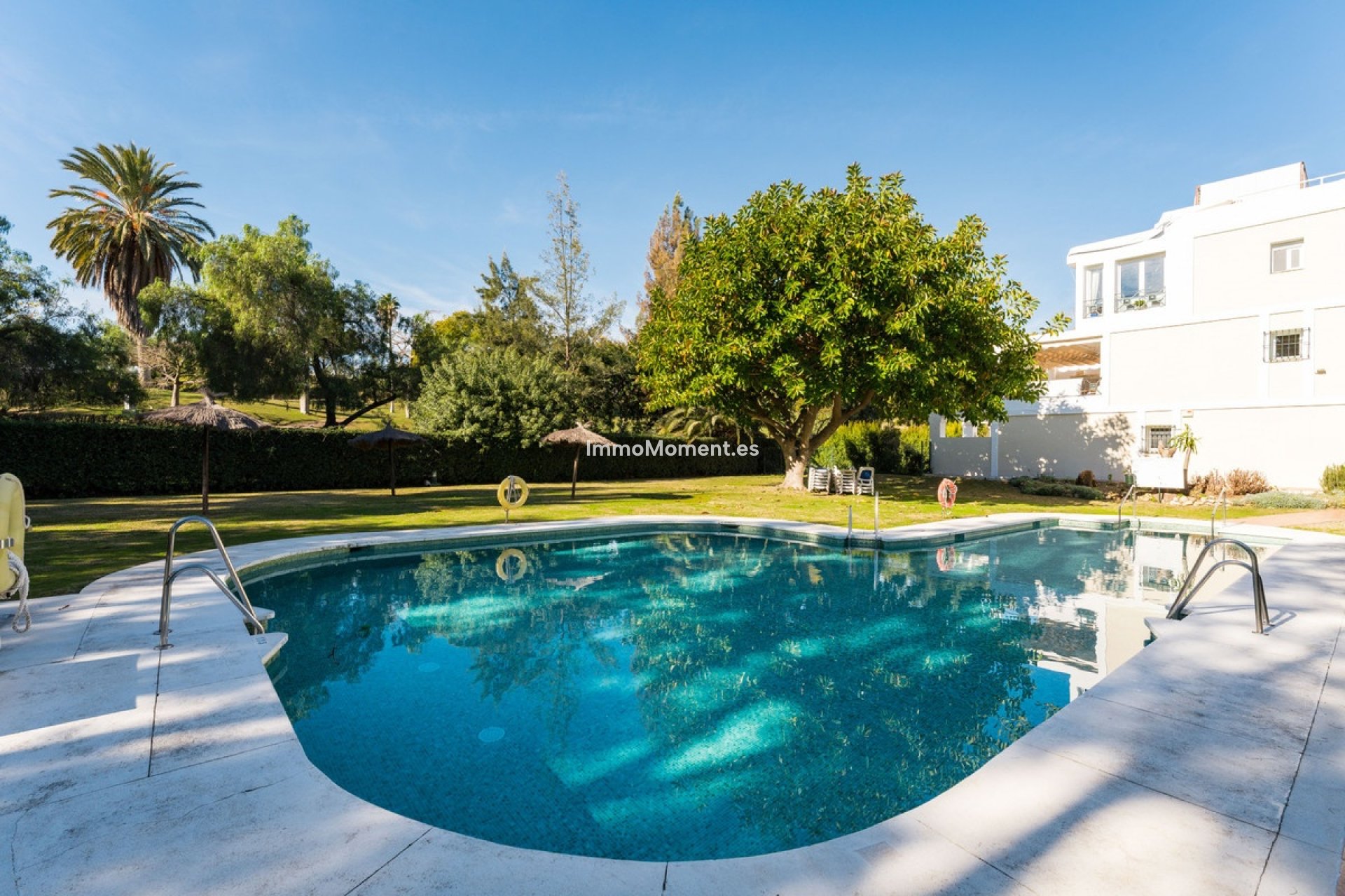 Resale - Apartment - Benahavís - Benahavís Centro