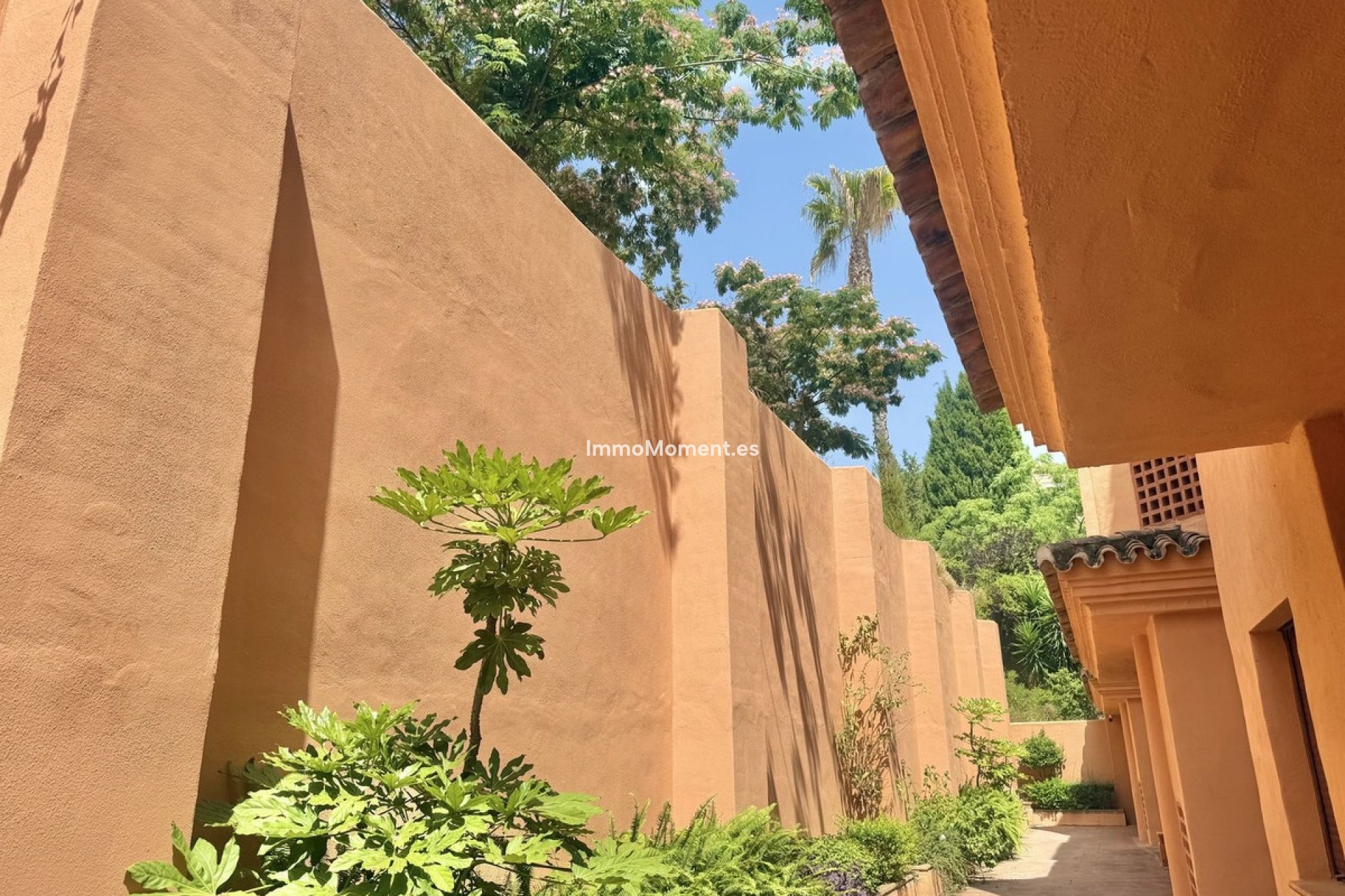 Resale - Apartment - Benahavís - Benahavís Centro