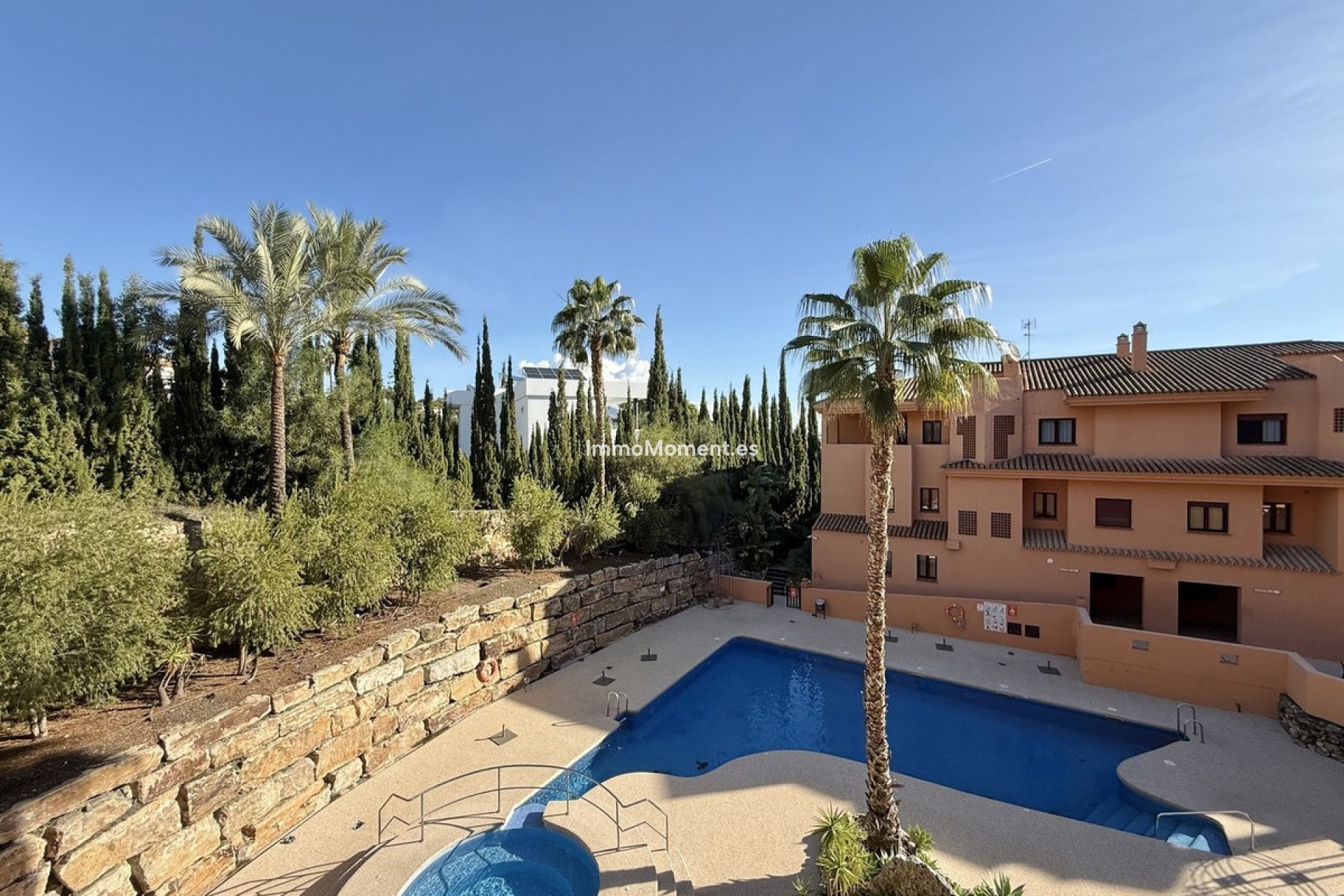 Resale - Apartment - Benahavís - Benahavís Centro