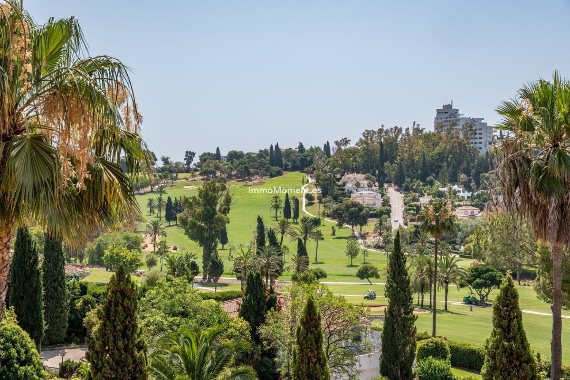 Resale - Apartment - Benahavís - Benahavís Centro