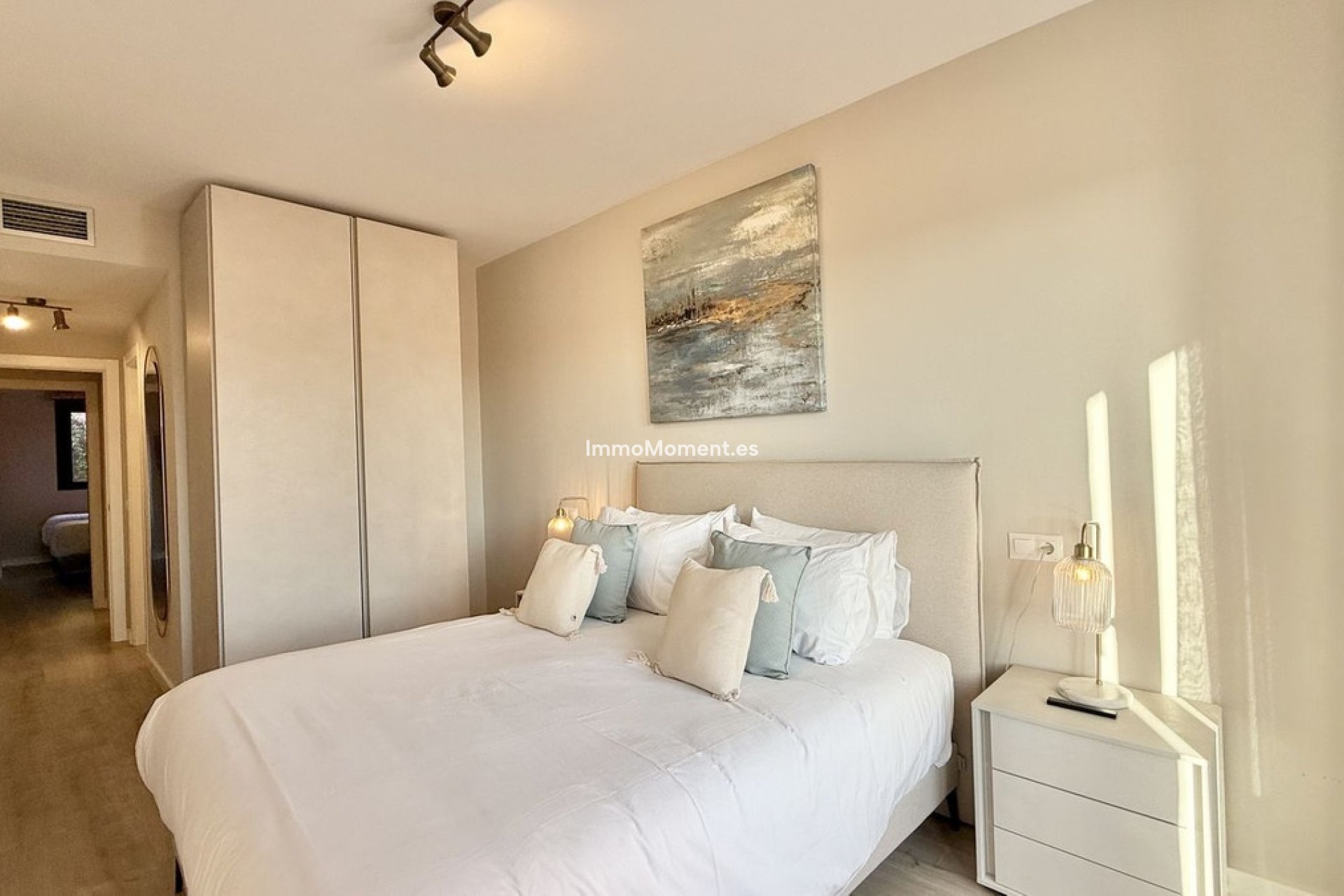 Resale - Apartment - Benahavís - Benahavís Centro