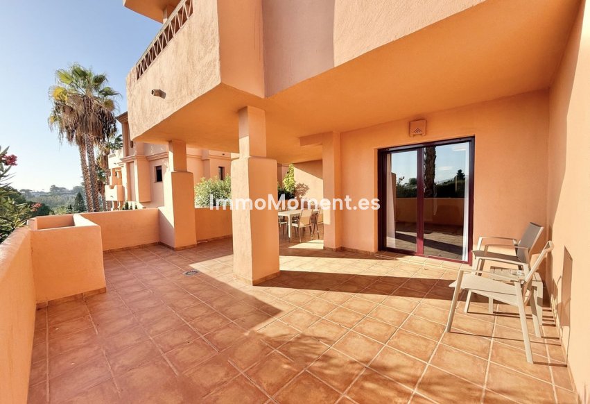 Resale - Apartment - Benahavís - Benahavís Centro